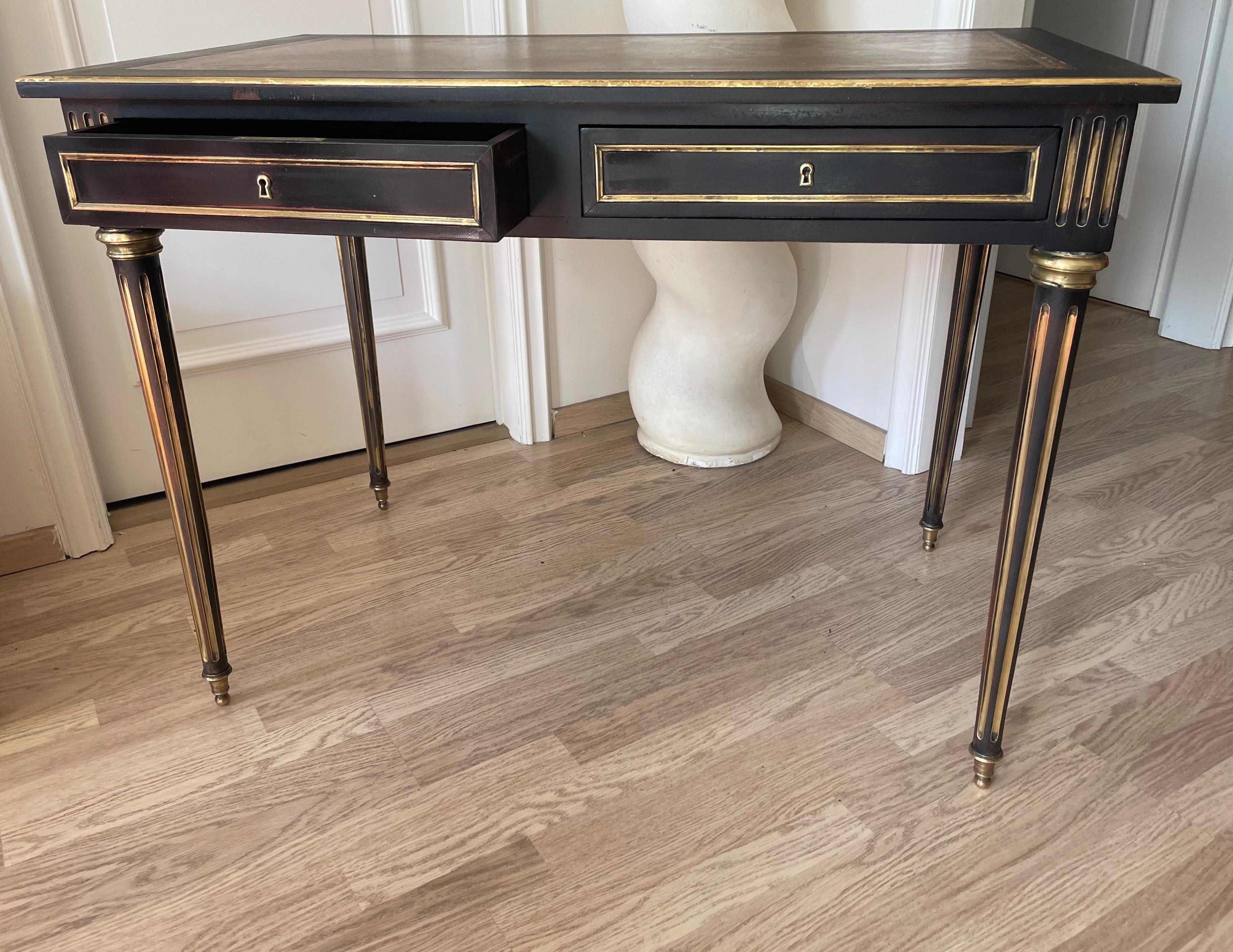 Élégante table à écrire néoclassique de la Maison Jansen, France, 1950. en vente 5