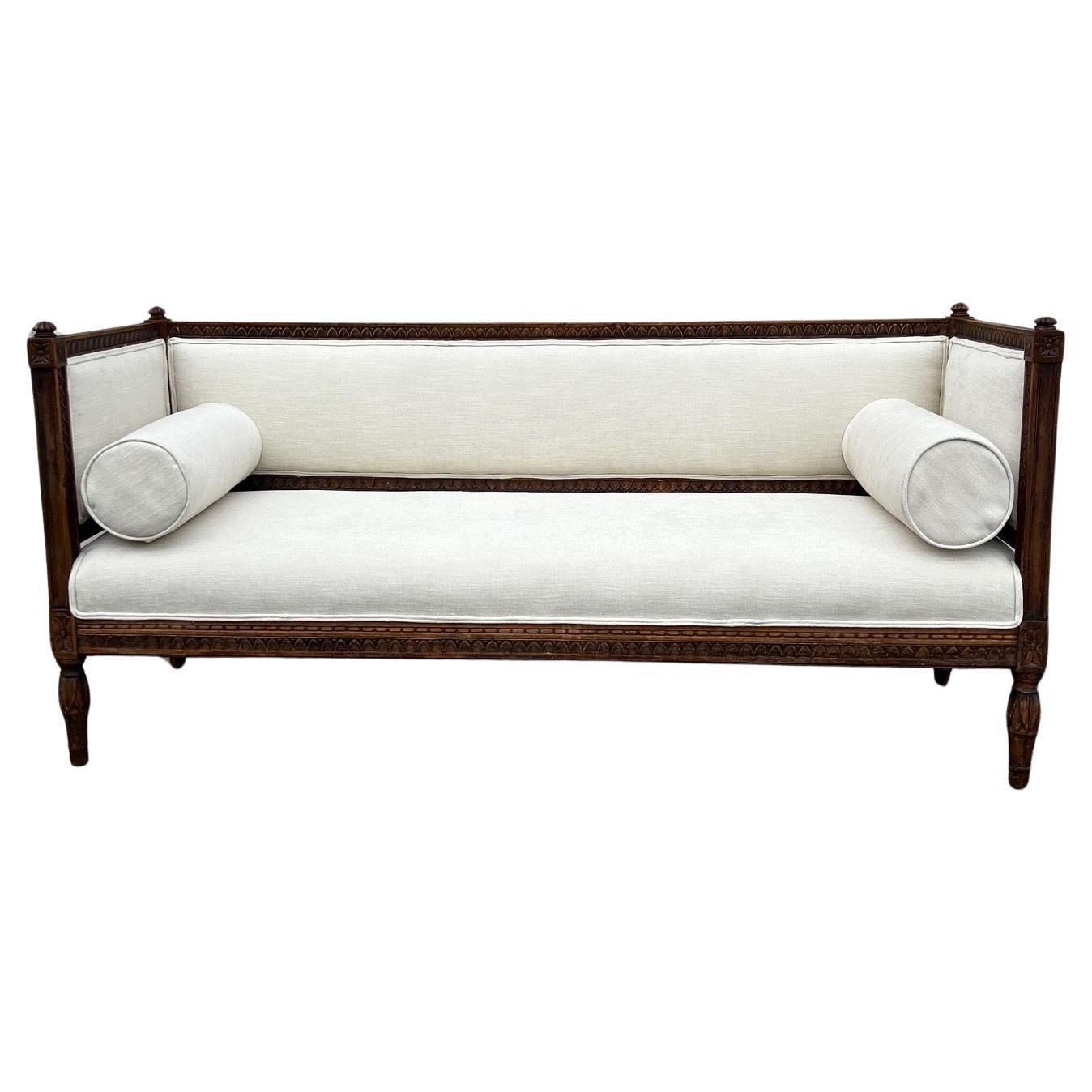 Elegant Newly Upholstered 19th Century Rare Carved Swedish Gustavian Sofa For Sale