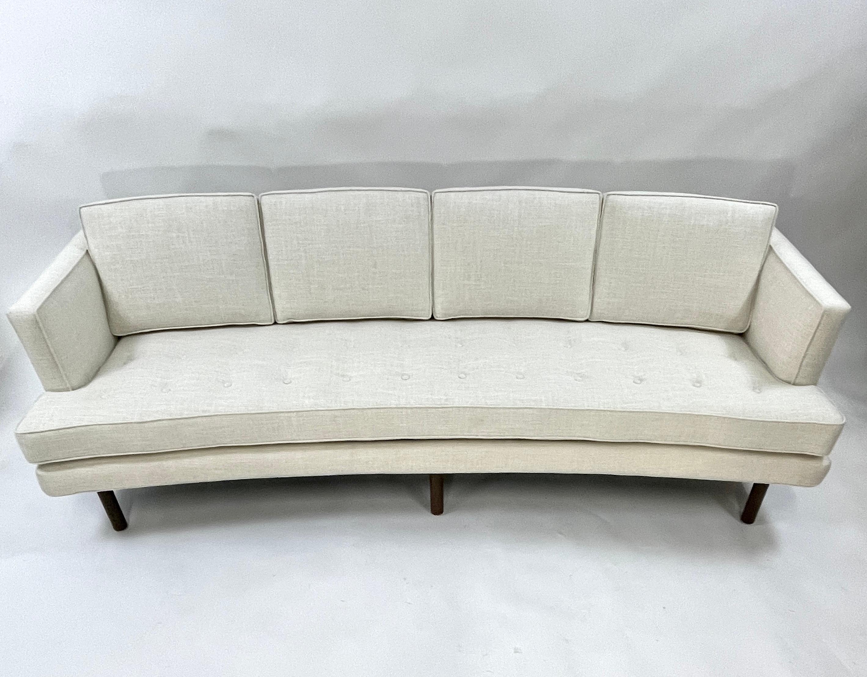 Elegant Newly Upholstered Curved Harvey Probber Sofa  For Sale 9
