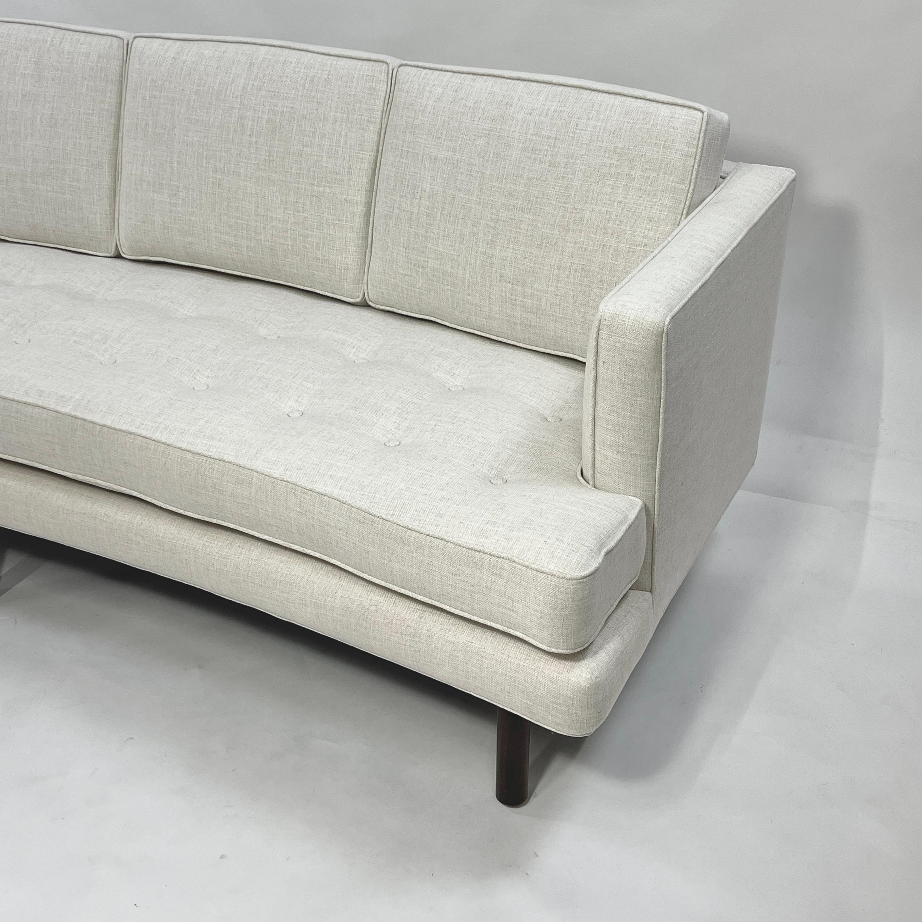 20th Century Elegant Newly Upholstered Curved Harvey Probber Sofa  For Sale