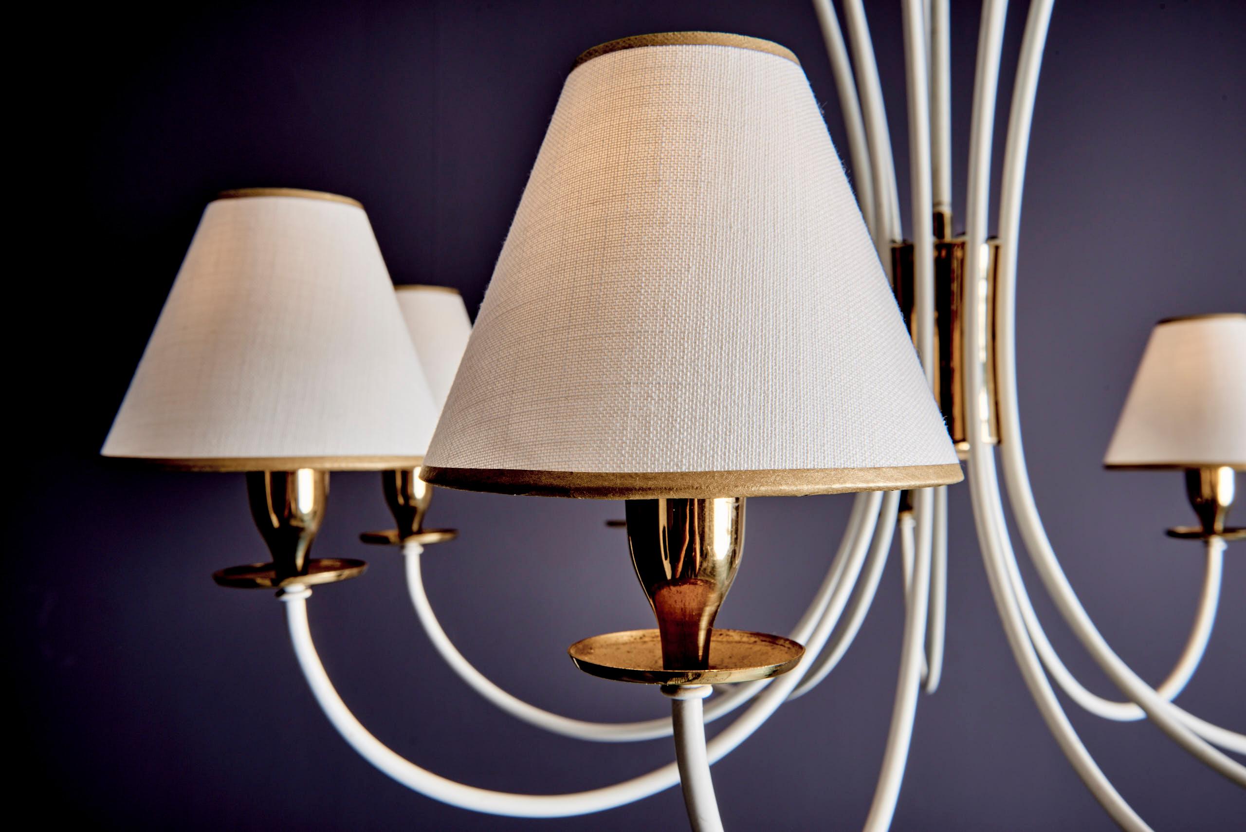 Elegant Nine Arm Chandelier For Sale 4