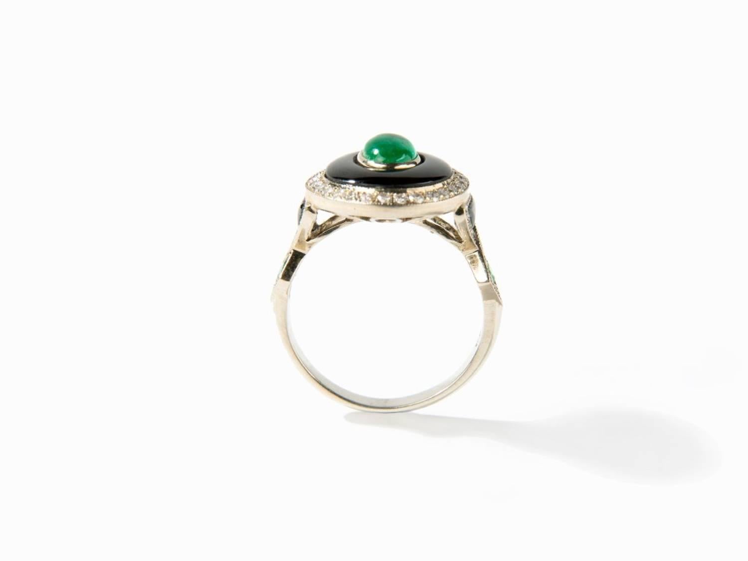 Women's or Men's Emerald Onyx Diamond Gold Ring