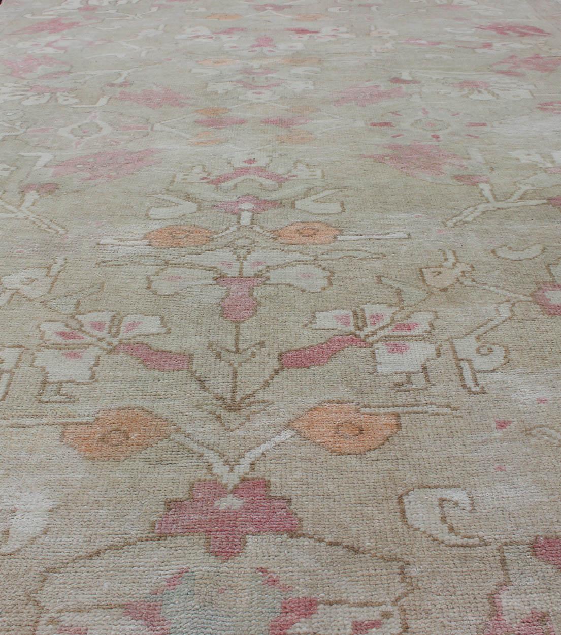 Wool Elegant Oushak Rug from Turkey with Floral Design