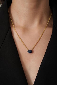 Elegant Oval Blue Sapphire Solitaire Pendant Necklace 4.33 Ct in 14K Yellow Gold