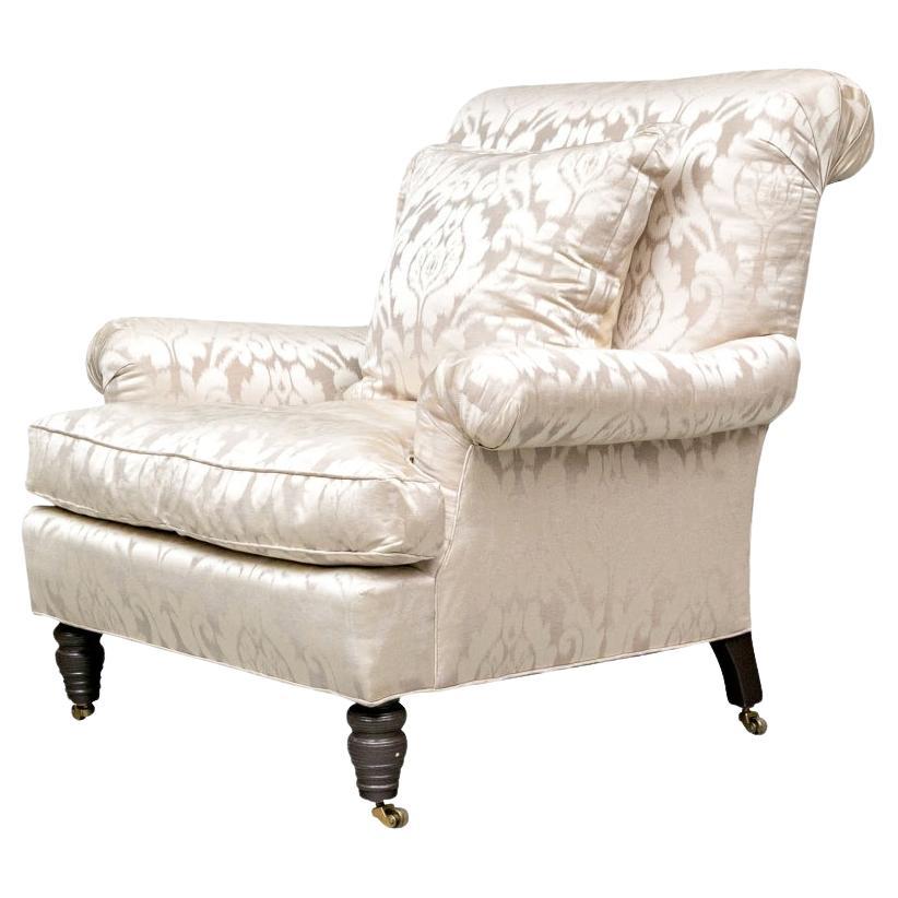 Eleganter überdimensionaler Champagner-Damast-Clubsessel im Angebot