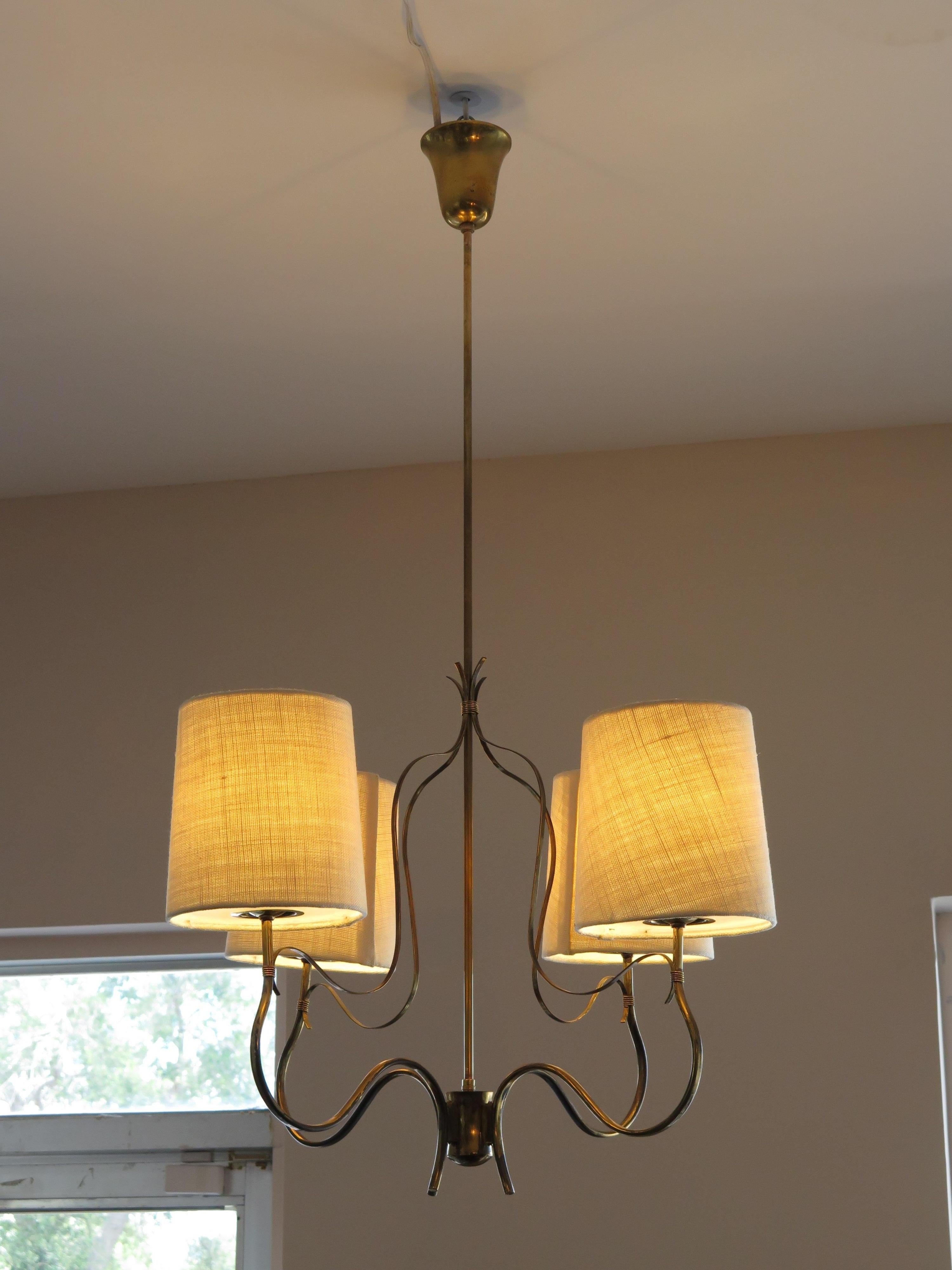 Finlandese Elegante Paavo Tynell  Lampadario a quattro bracci 9001/4 Taito in vendita