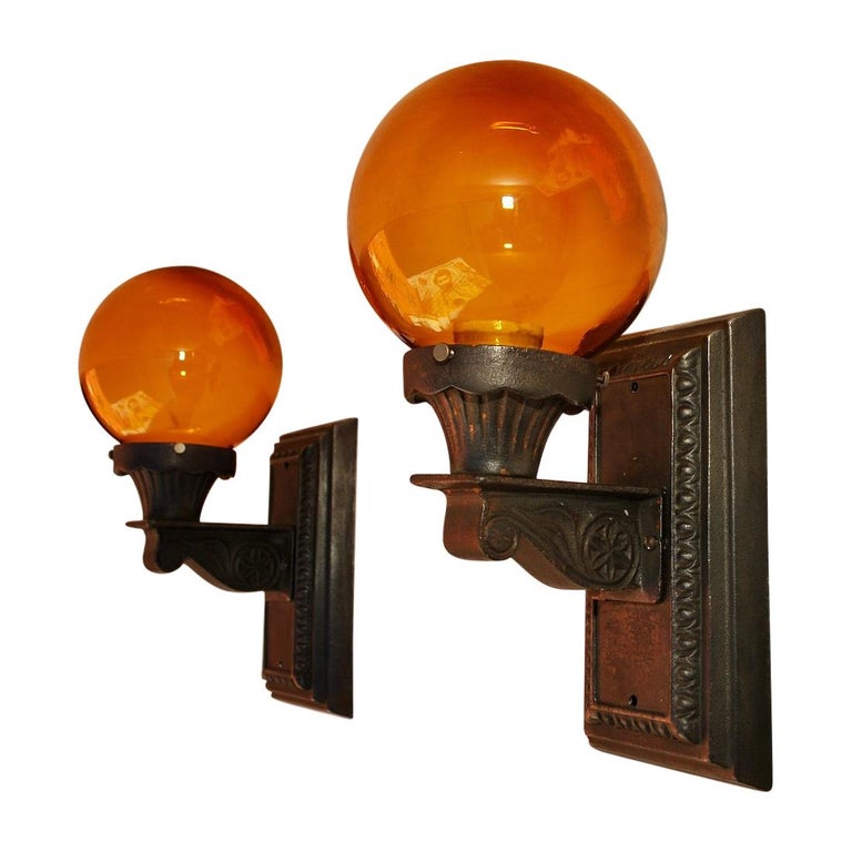 1920's outdoor top light fixtures
