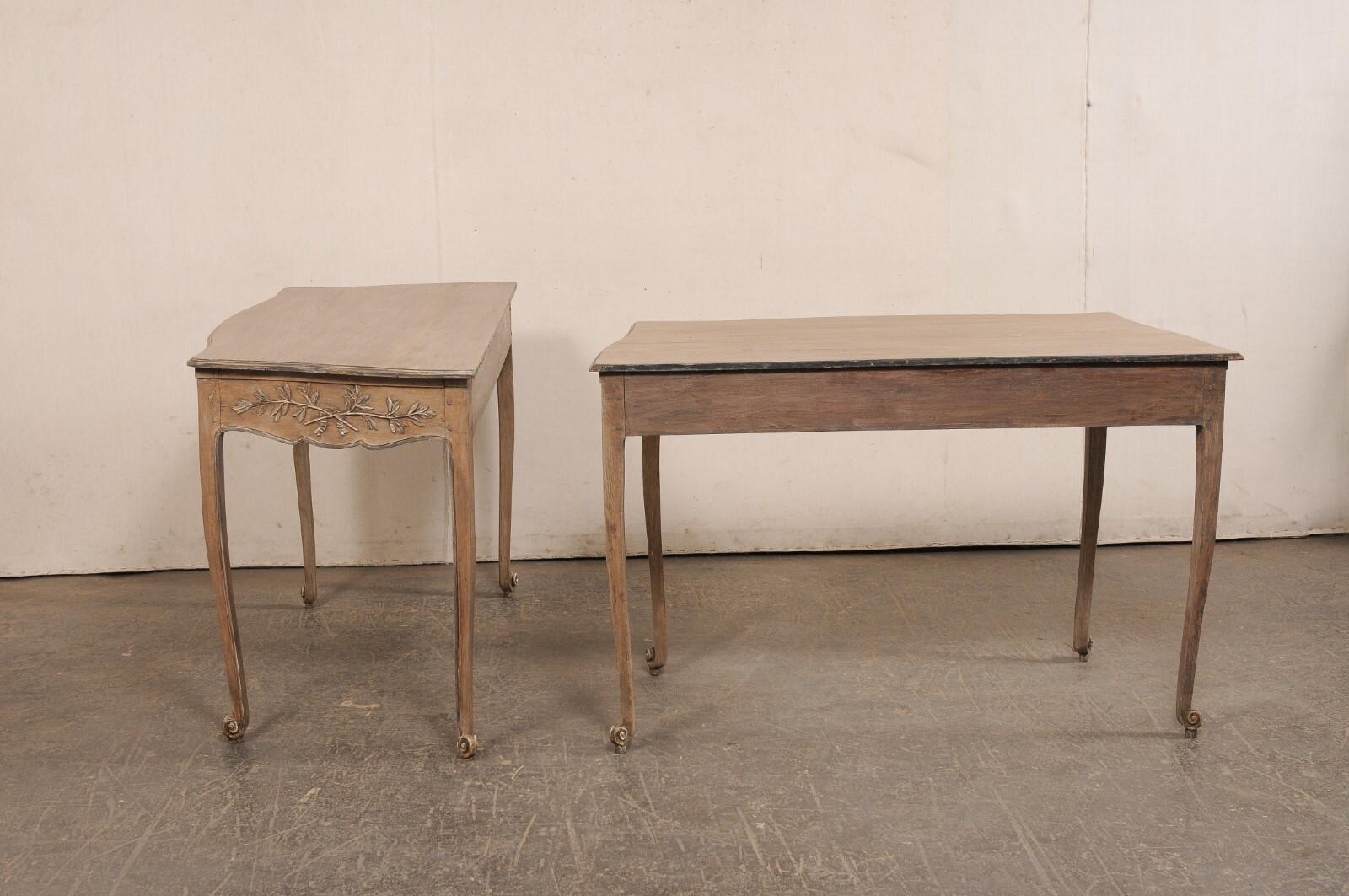 Elegant Pair of 19th C. French Serpentine Console Tables For Sale 7