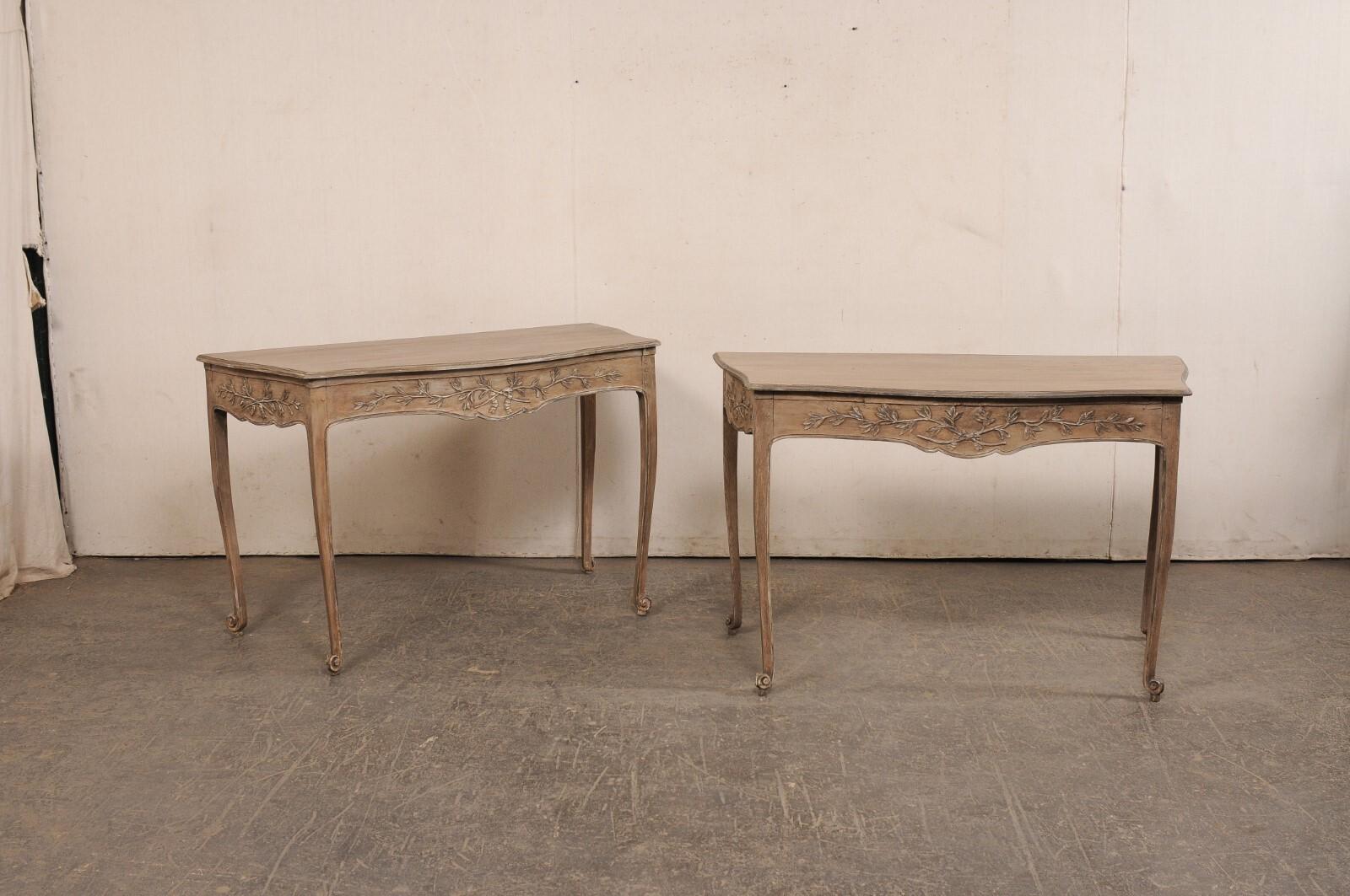 Wood Elegant Pair of 19th C. French Serpentine Console Tables For Sale
