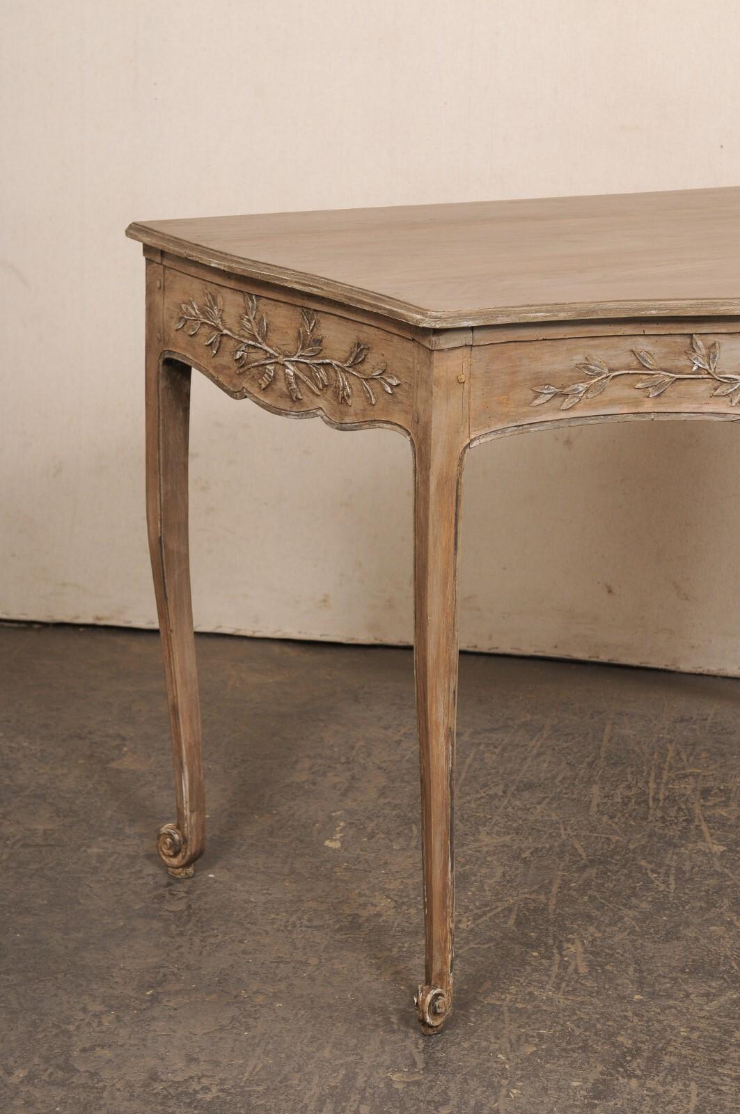 Elegant Pair of 19th C. French Serpentine Console Tables For Sale 1