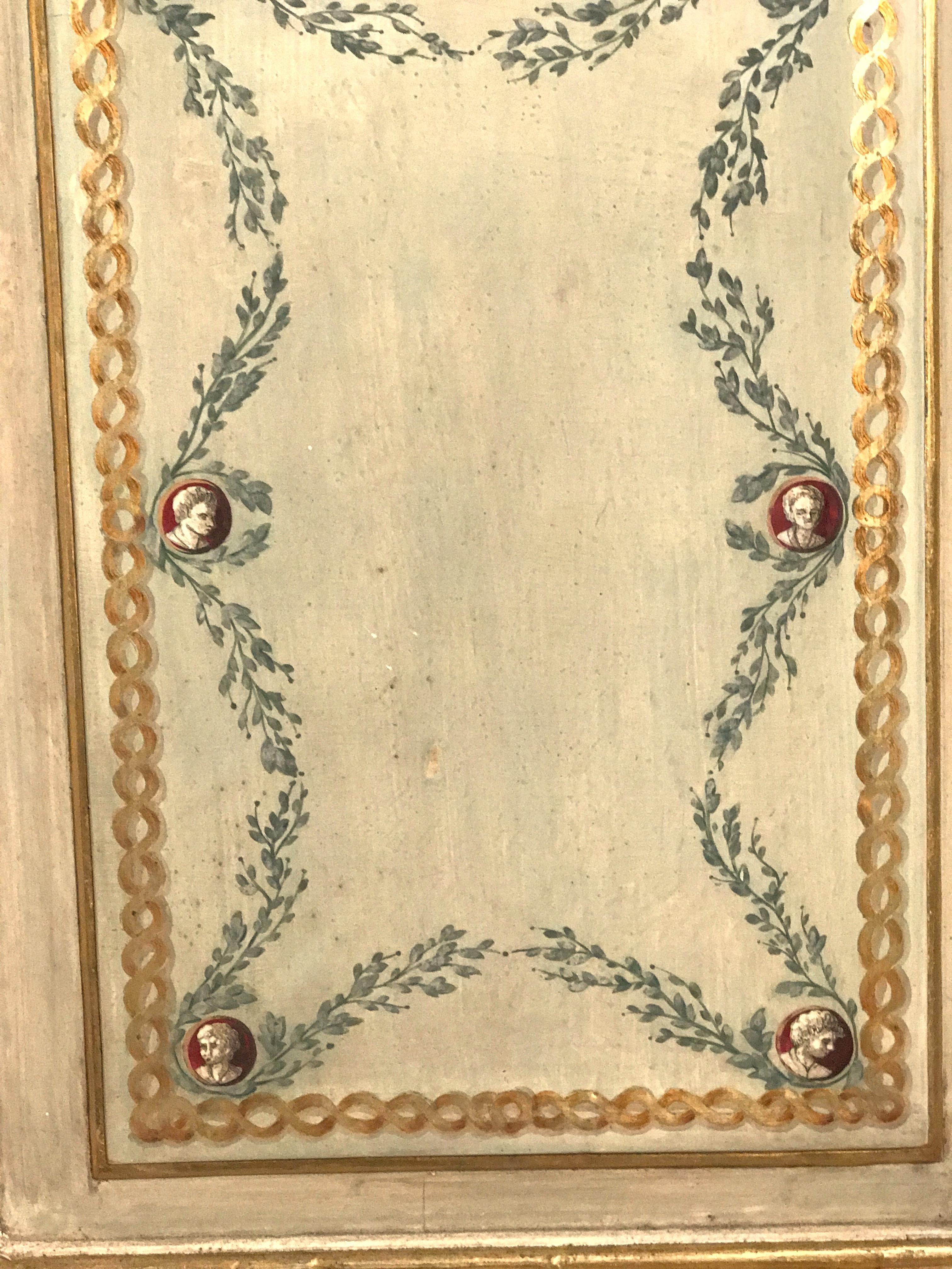 Legno Elegante coppia di porte o rivestimenti dipinti italiani del XIX secolo