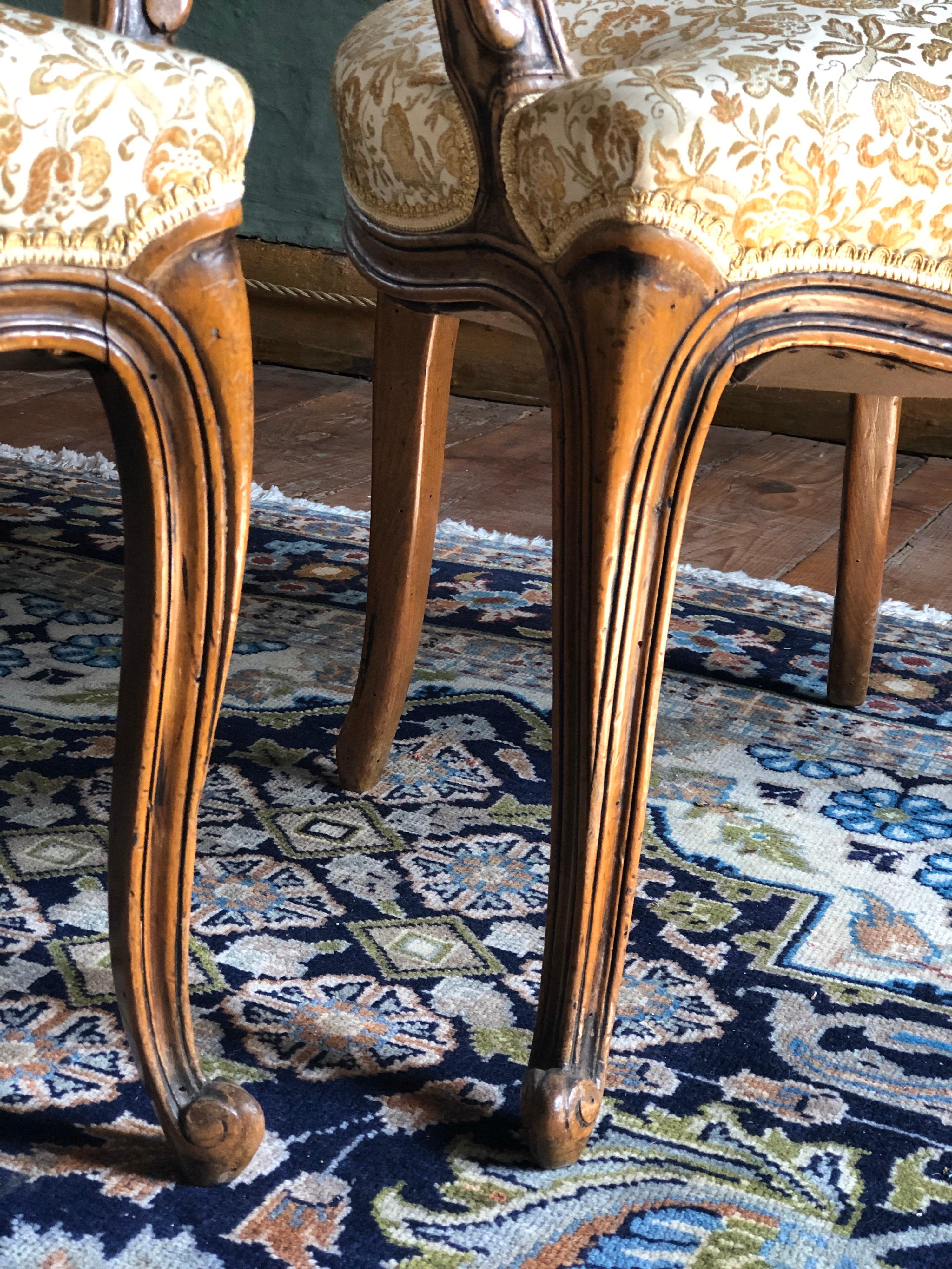 Walnut Elegant Pair of Antique French Armchairs in Louis XV Style, circa 1880 For Sale