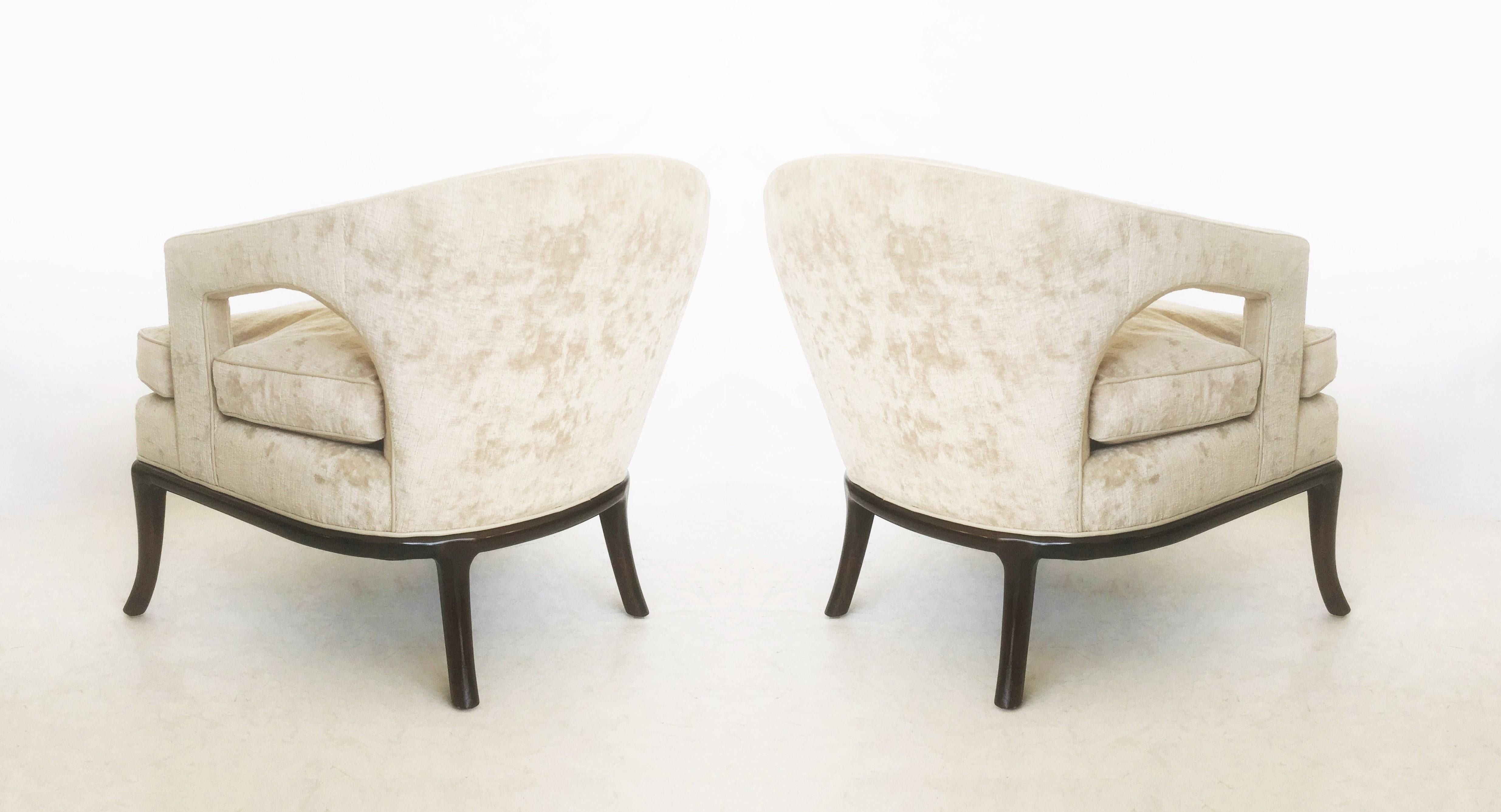 Elegant Pair of Armchairs by T.H. Robsjohn-Gibbings In Good Condition In Dallas, TX