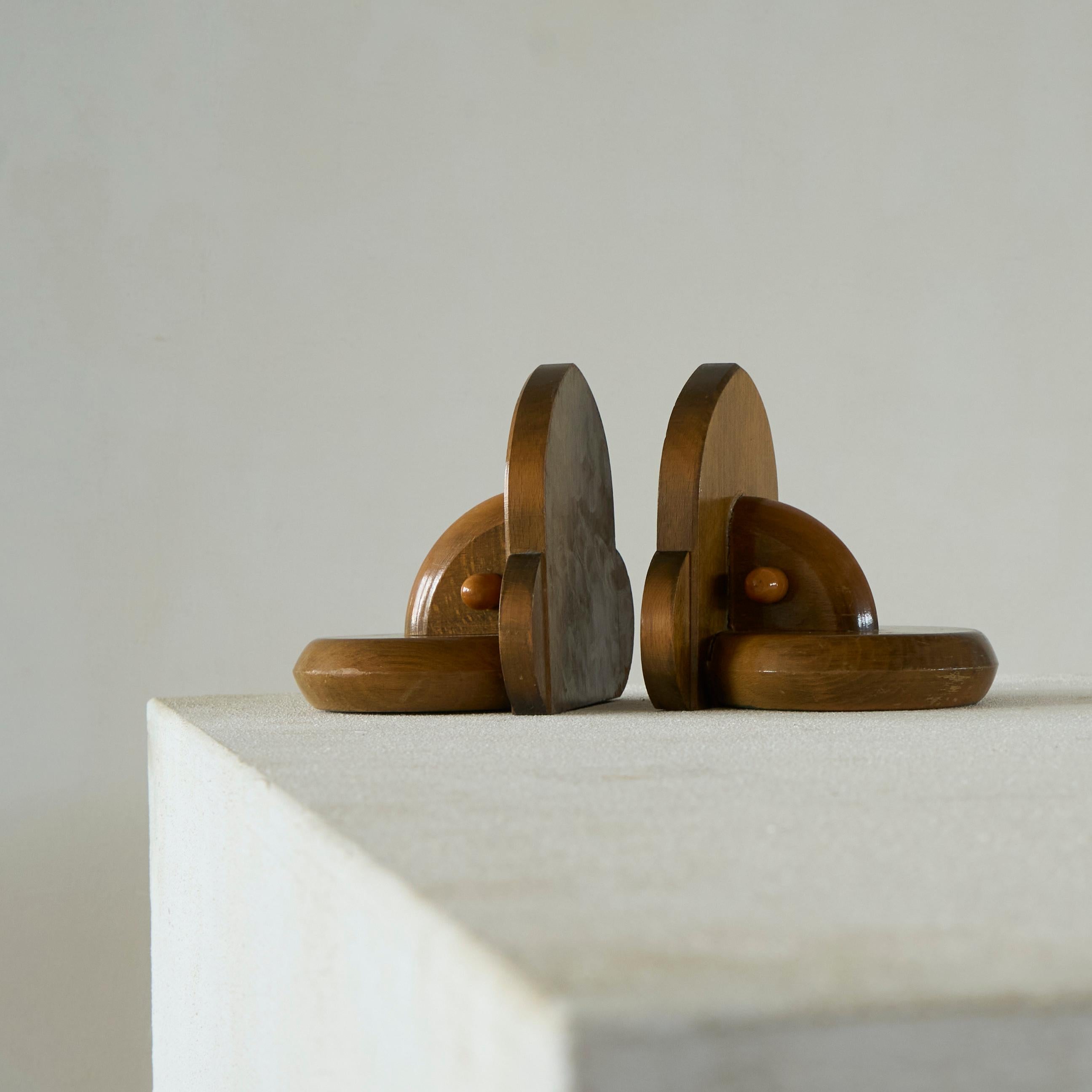 Elegant Pair of Art Deco Bookends in Wood 1930s In Good Condition For Sale In Tilburg, NL
