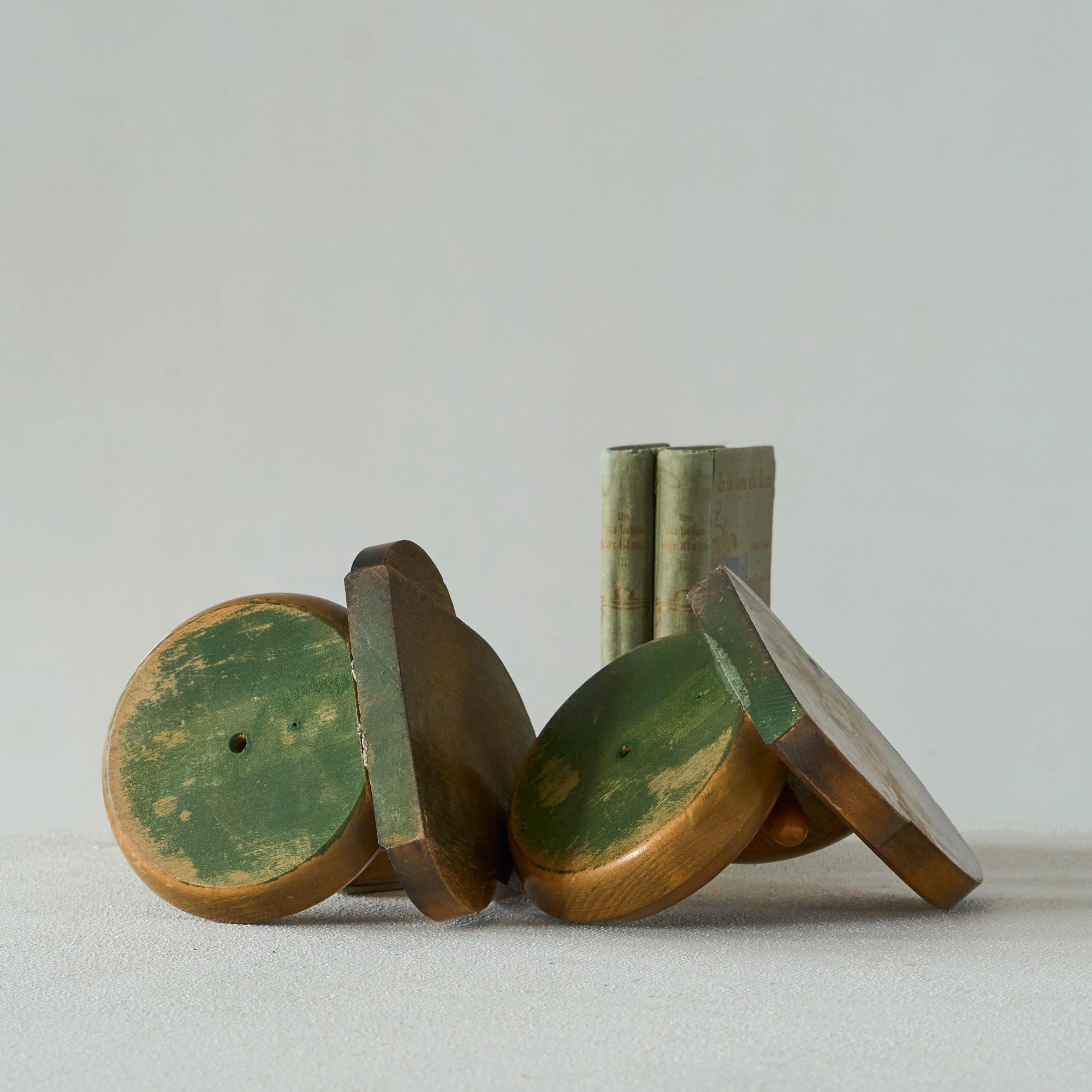 Elegant Pair of Art Deco Bookends in Wood 1930s For Sale 3