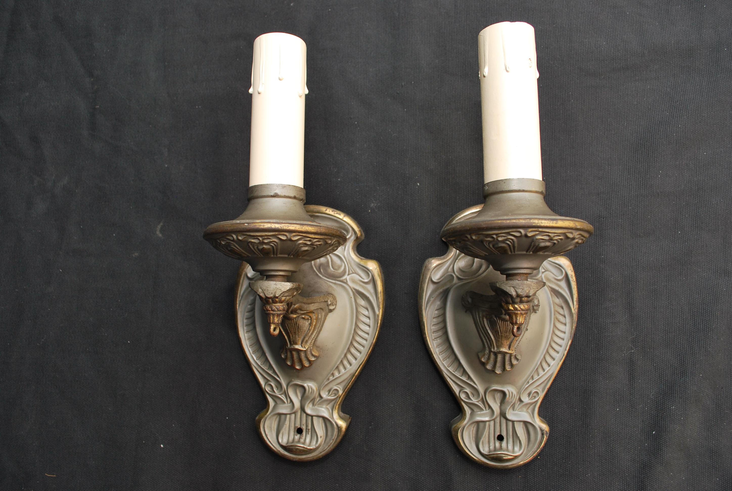 Elegant Pair of Art Nouveaux Sconces In Good Condition For Sale In Los Angeles, CA