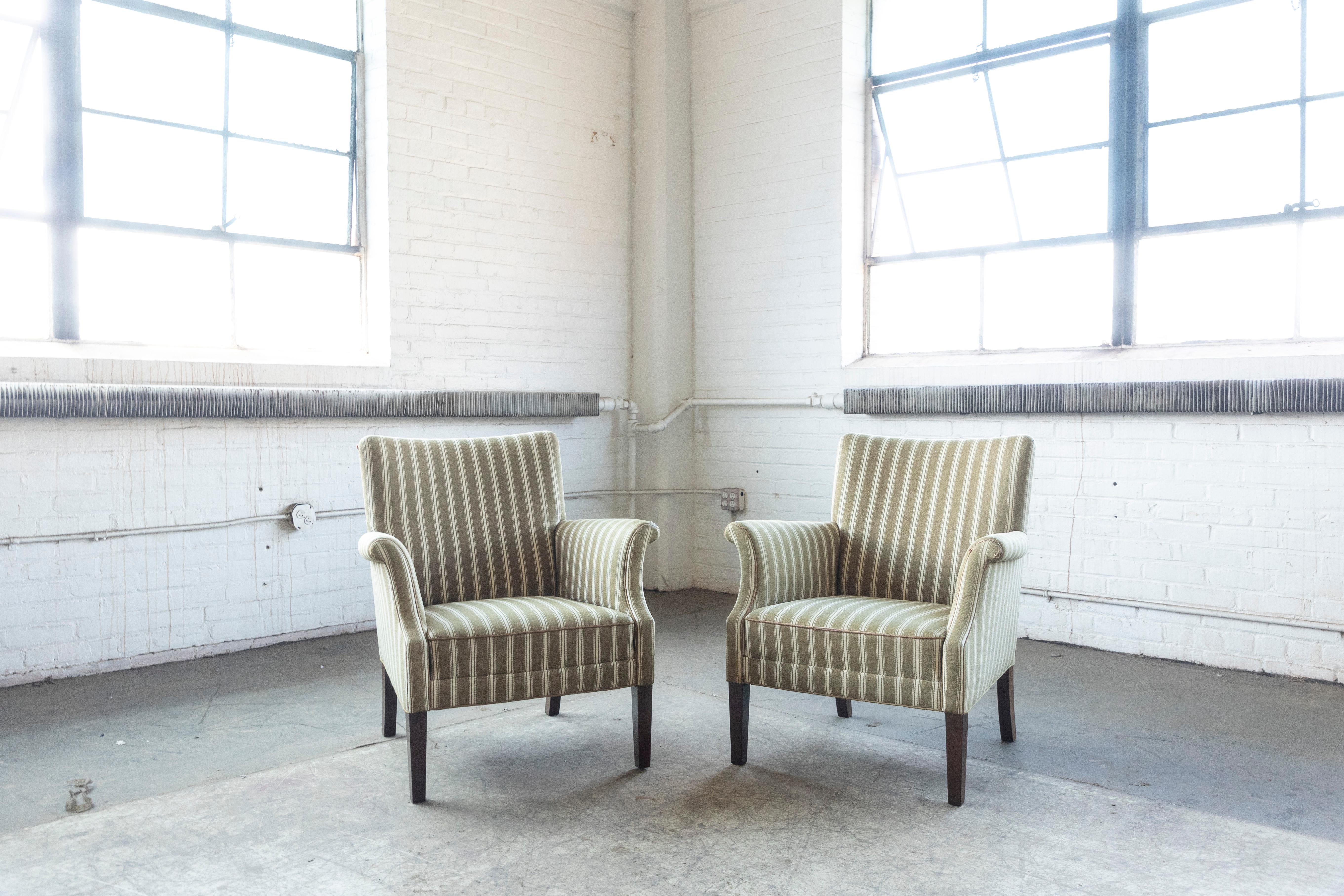 Mid-Century Modern Elegant Pair of Danish 1950s Small Lounge Chairs in Savak Wool