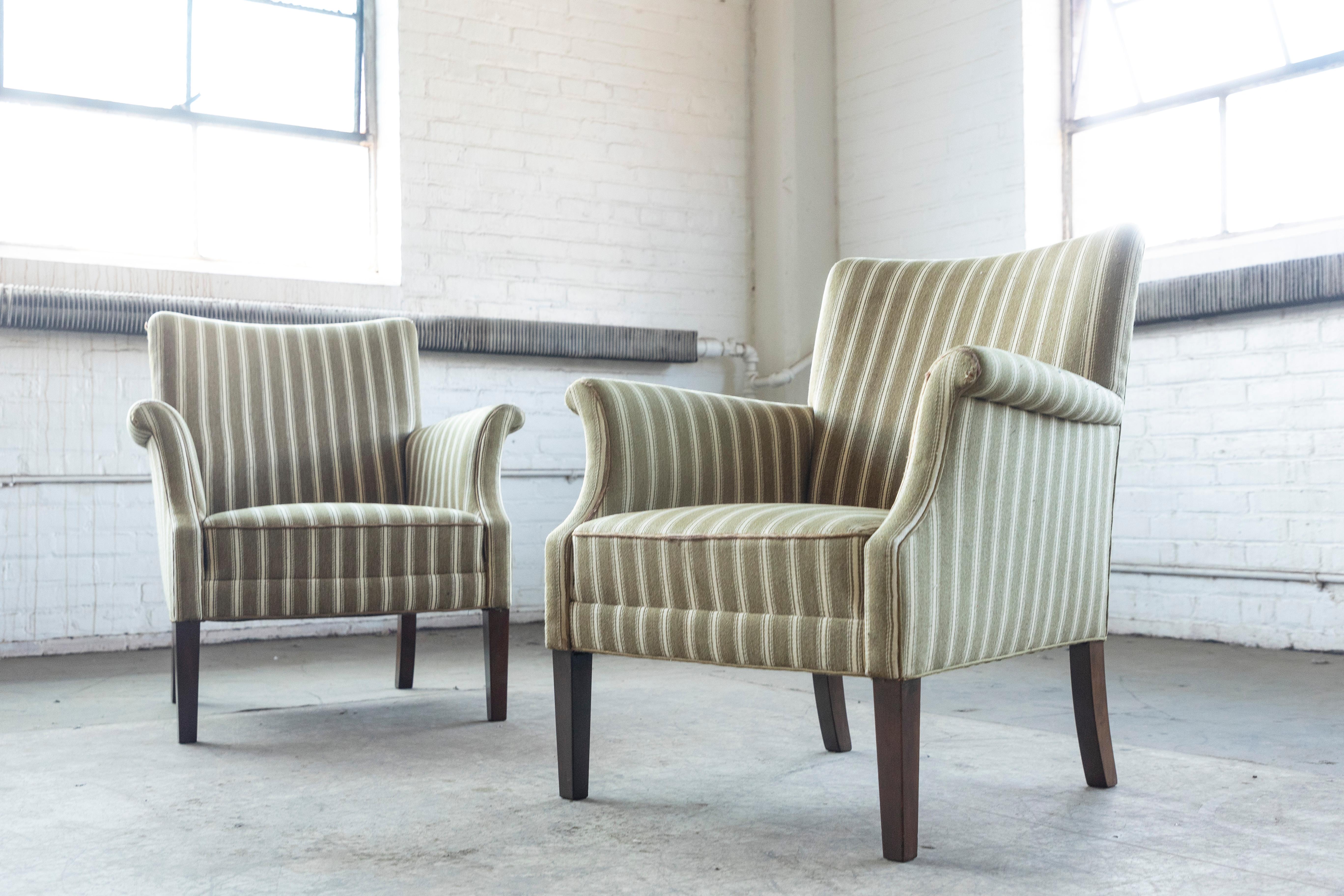 Elegant Pair of Danish 1950s Small Lounge Chairs in Savak Wool 1