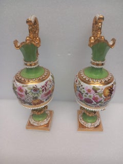 Elegant Pair of Early 19th Century Coalport or Minton Porcelain Urns (c. 1810)