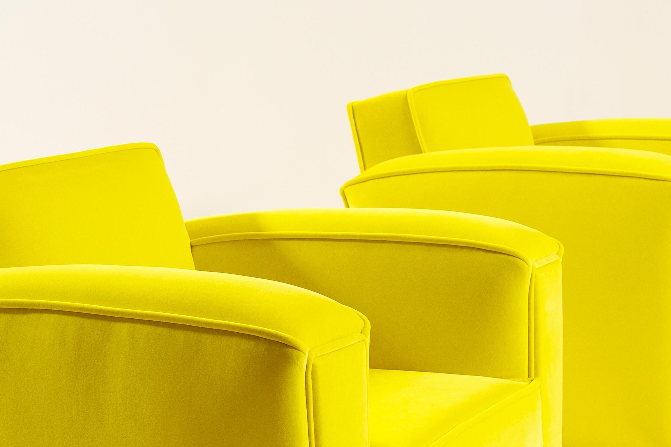 Elegant Pair of French Art Deco Club Armchairs, 1935, New Upholstery For Sale 3