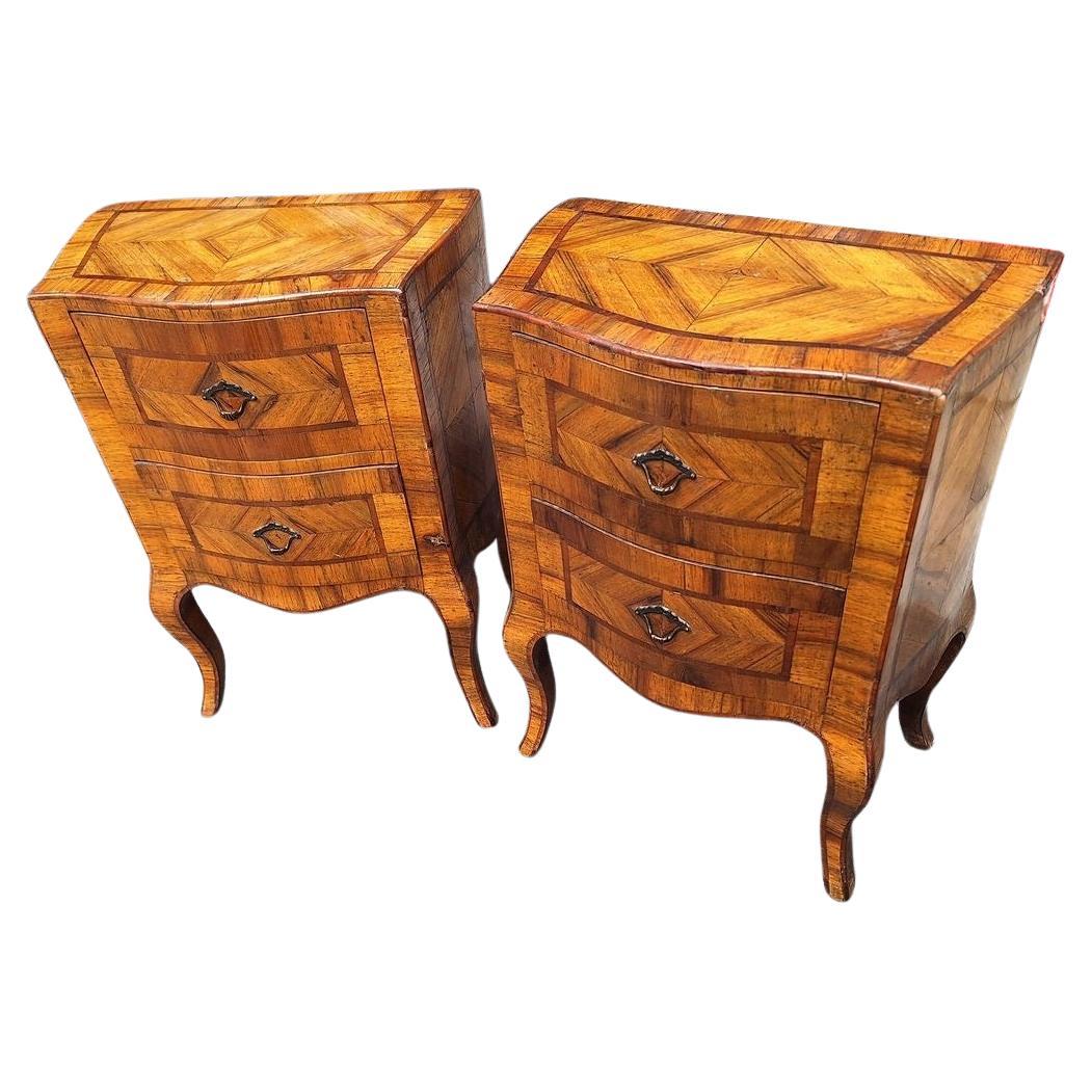 Italian Elegant Pair of French Bedside Tables Cupboards  For Sale