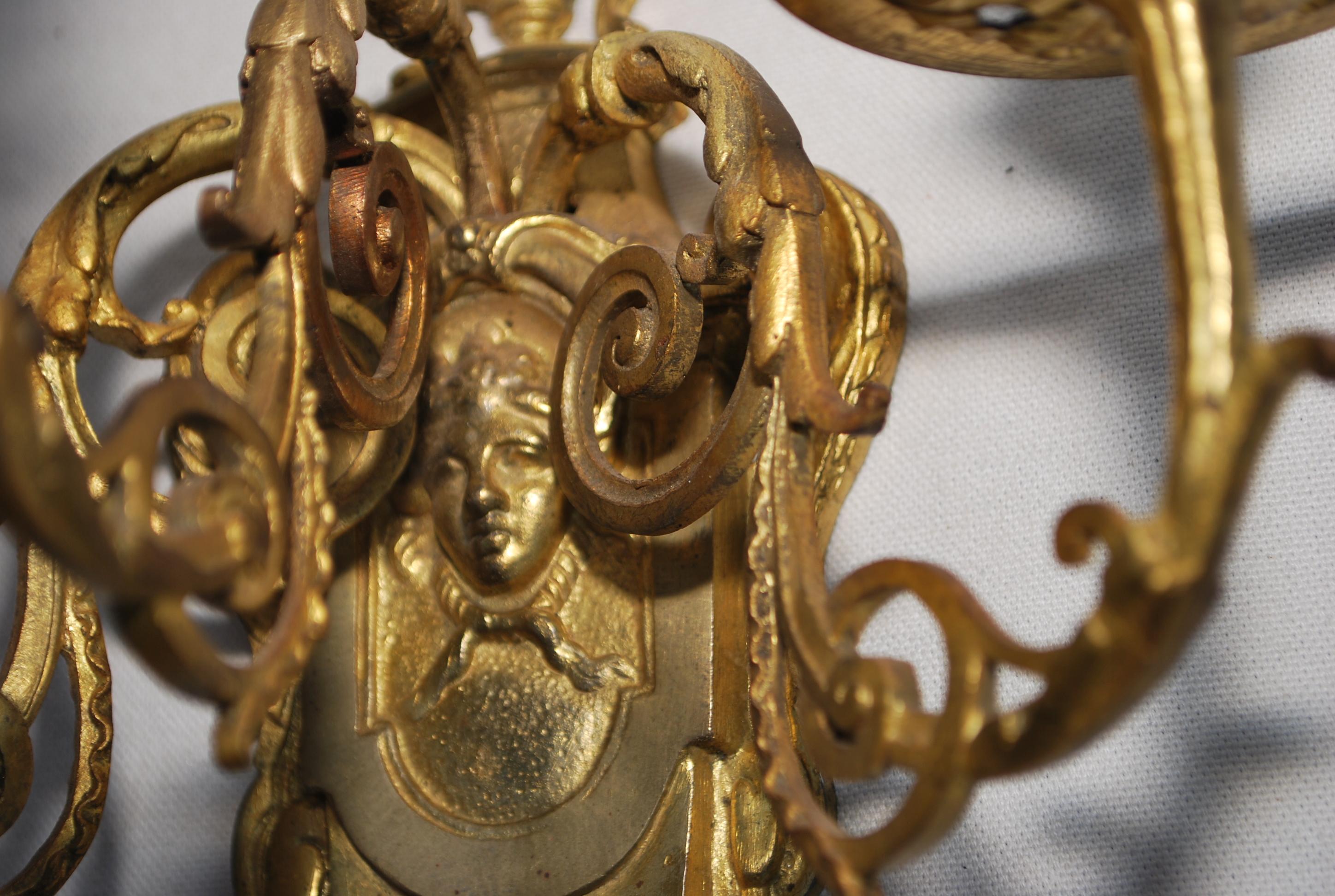 Elegant pair of French bronze sconces For Sale 3