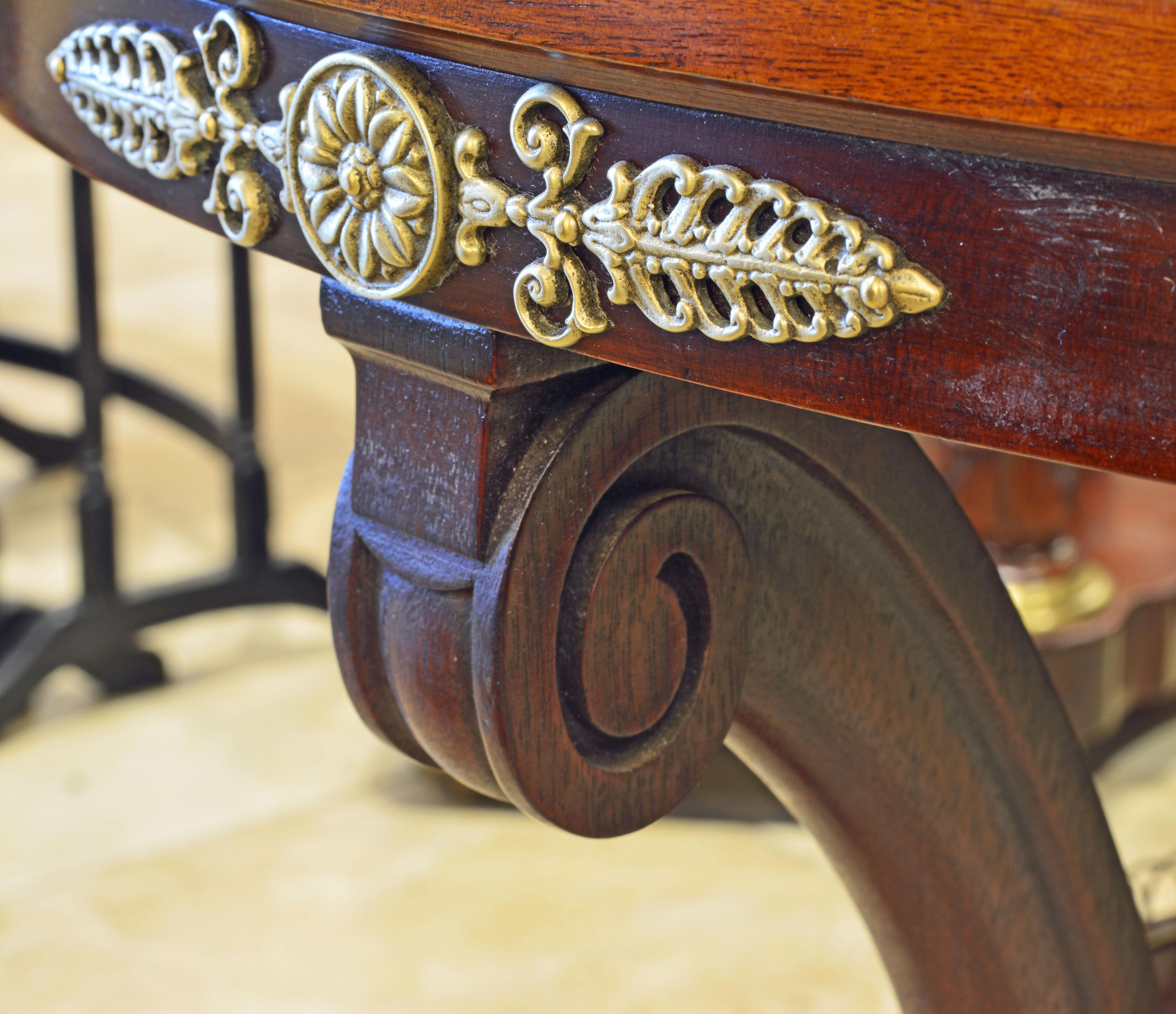 Elegant Pair of French Directoire Style Mahogany and Rosewood Gueridon Tables 1