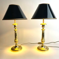 Elegant Pair of French Empire Bronze Table Lamps, 1820s