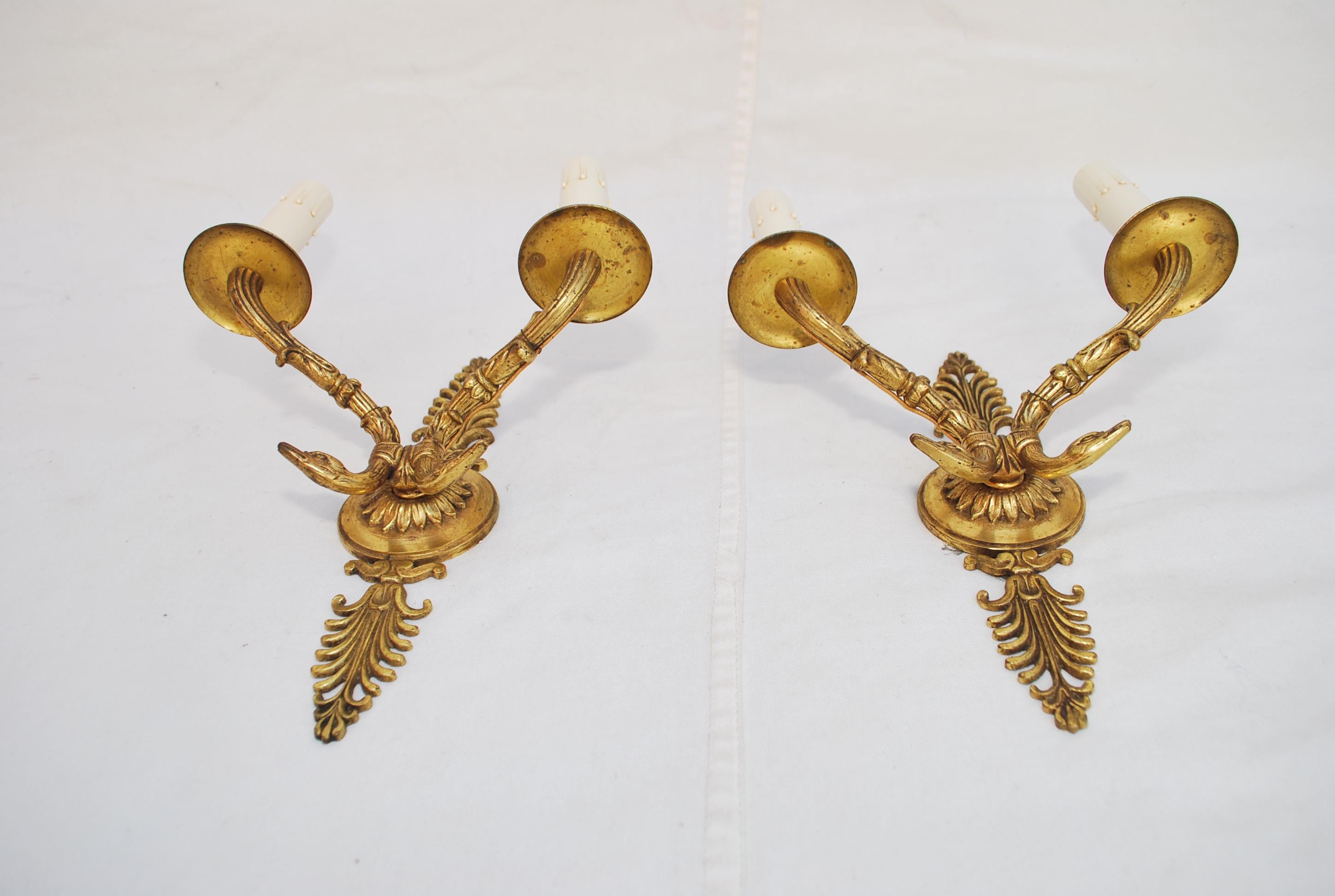 Elegant pair of French Empire style sconces For Sale 3