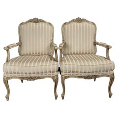 Elegant Pair of French Louis XV Style Bergere Fauteuil Chairs 