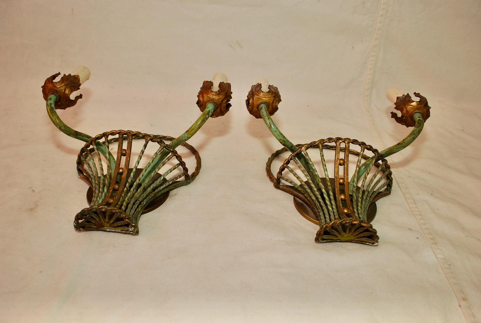 Early 20th Century Elegant Pair of French Turn of the Century Sconces
