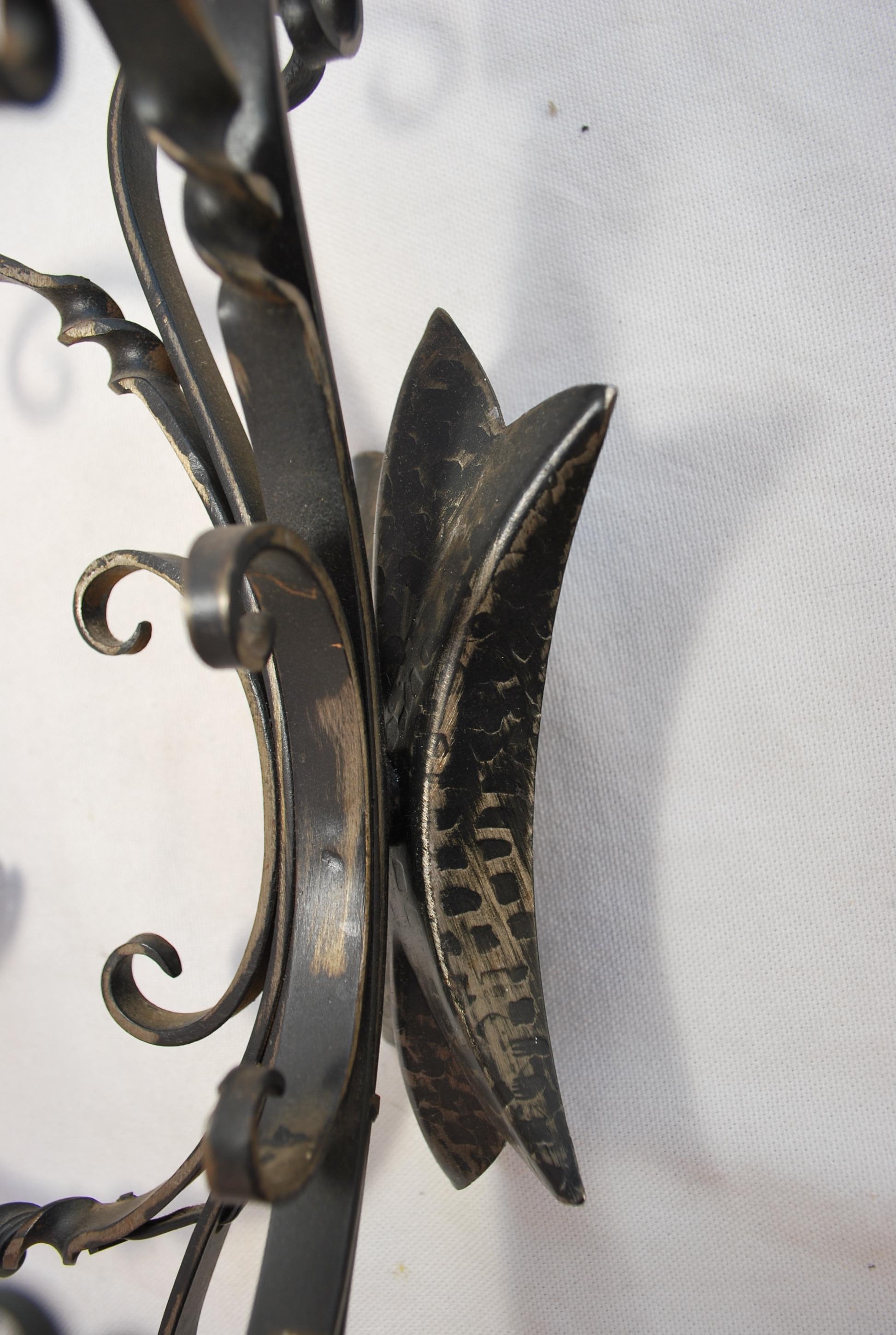 Mid-20th Century Elegant pair of French wrought iron sconces For Sale