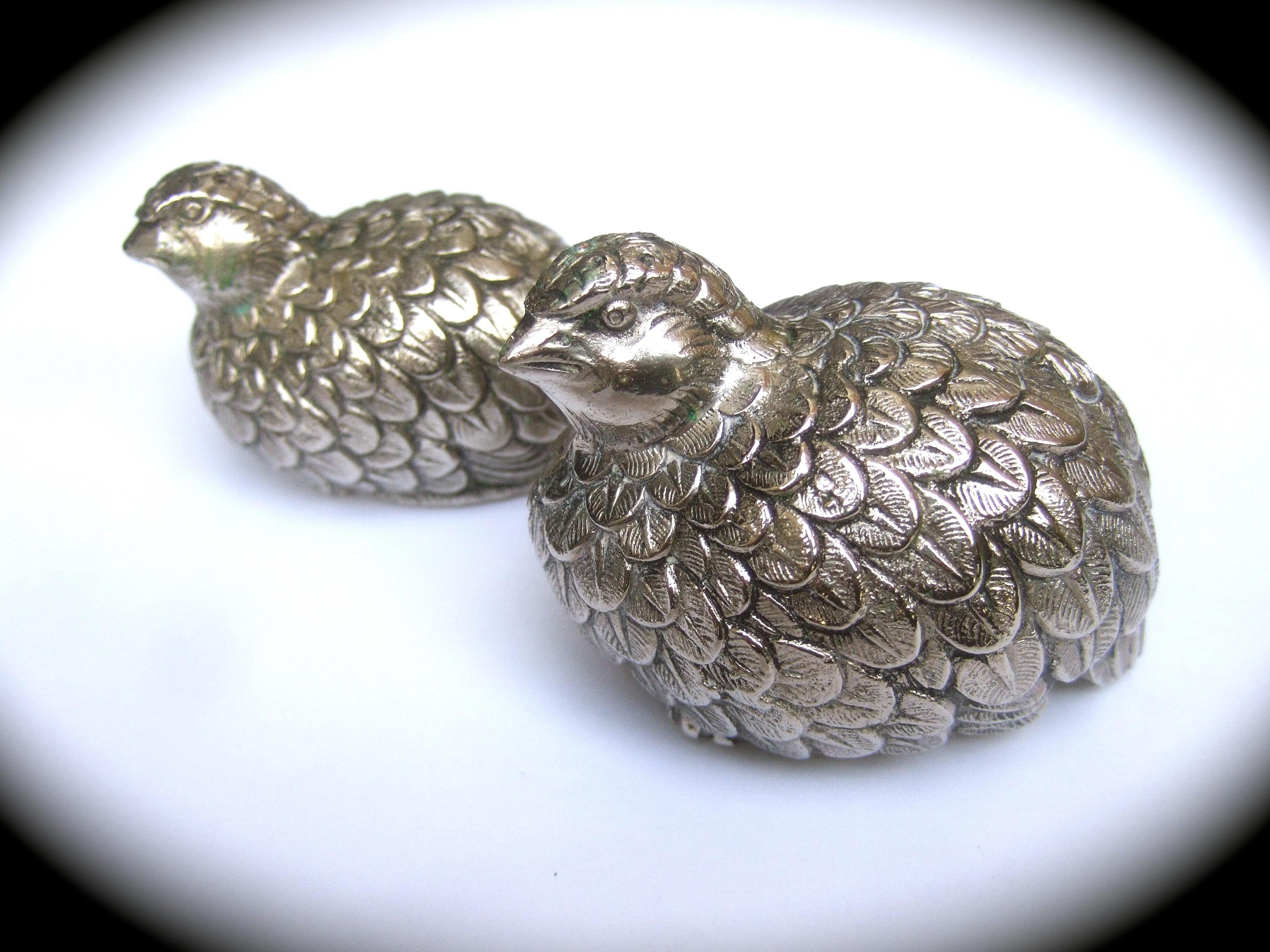 Elegant Pair of Gucci Silver Metal Quail Salt & Pepper Shakers c 1970s In Good Condition In University City, MO