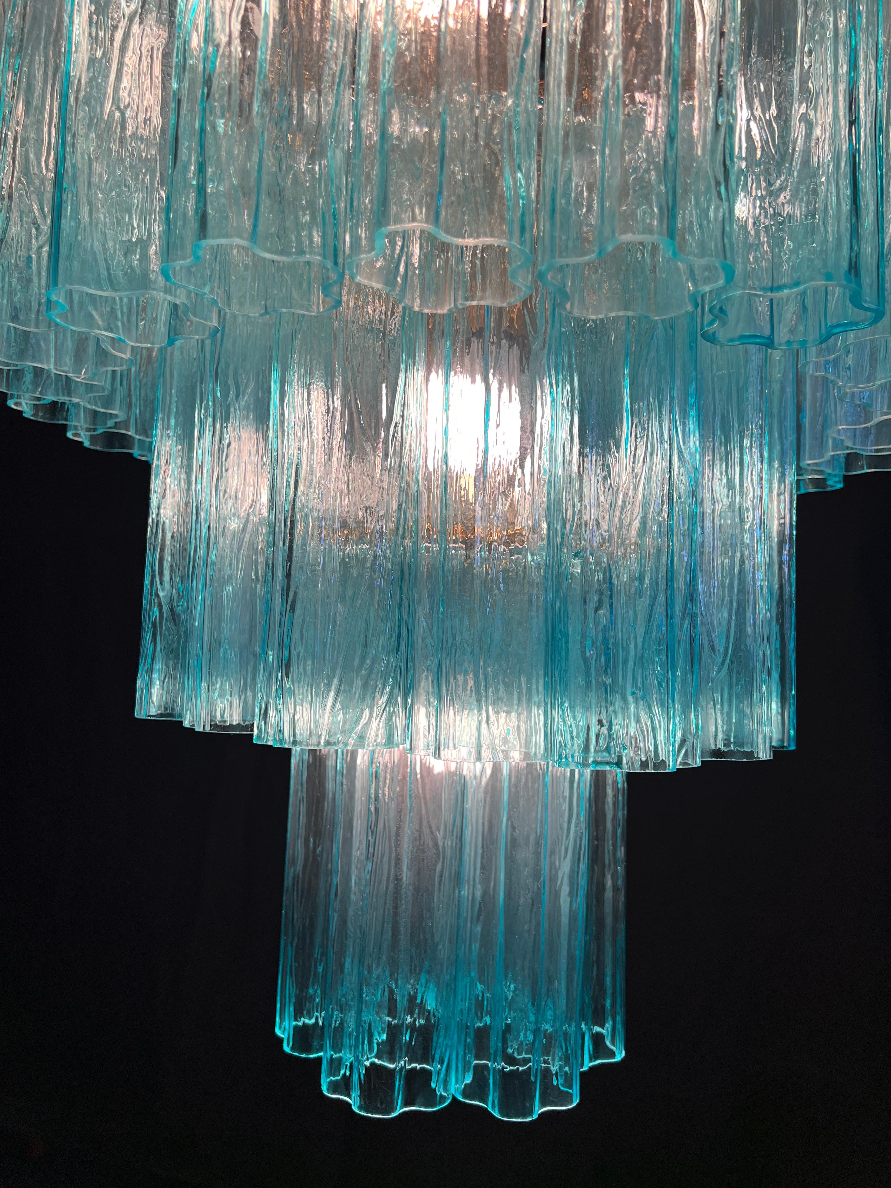 Elegant Pair of Italian Blue Chandeliers by Valentina Planta, Murano For Sale 11