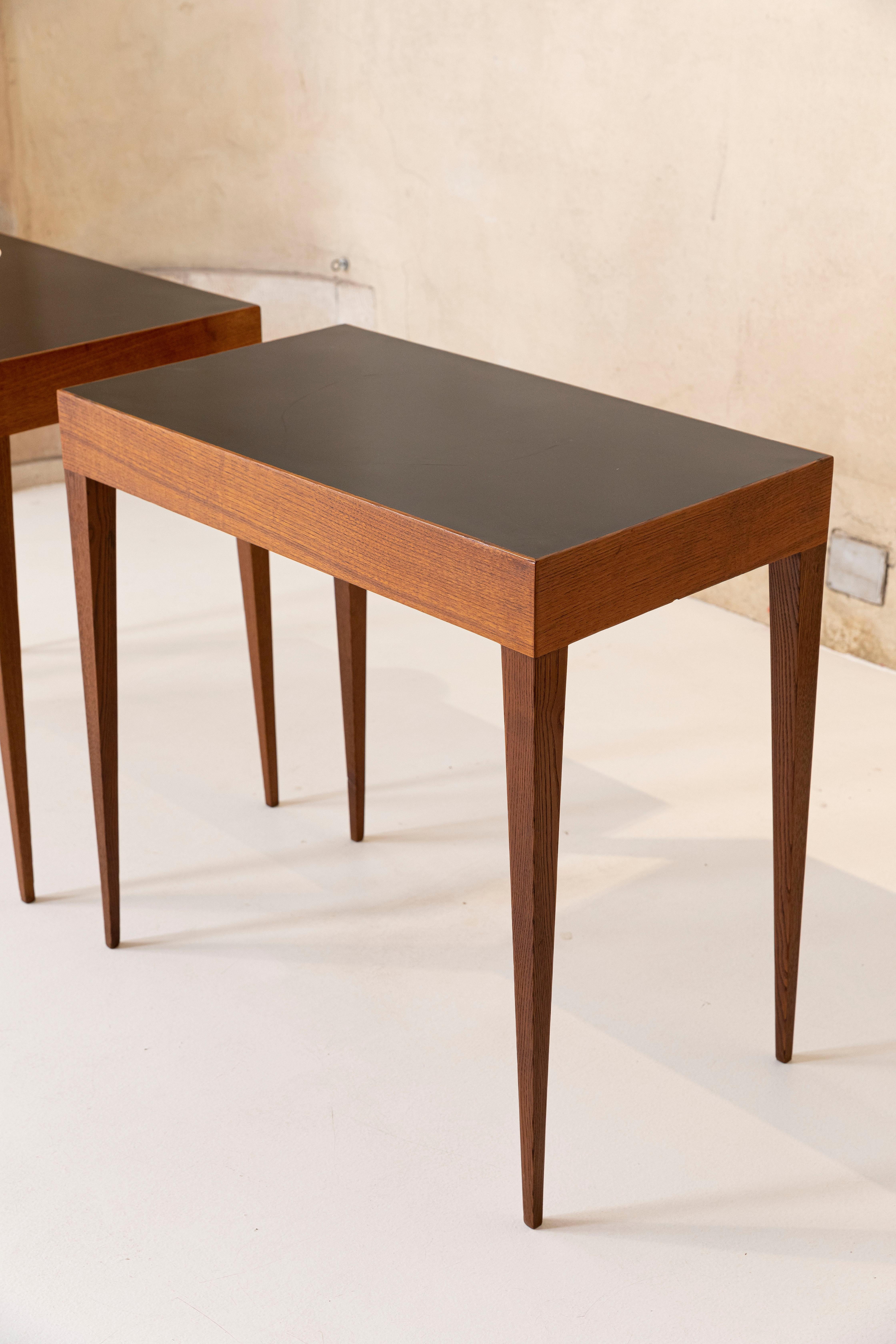 Elegant Pair of Italian Midcentury Tables in the Style of Gio Ponti 2
