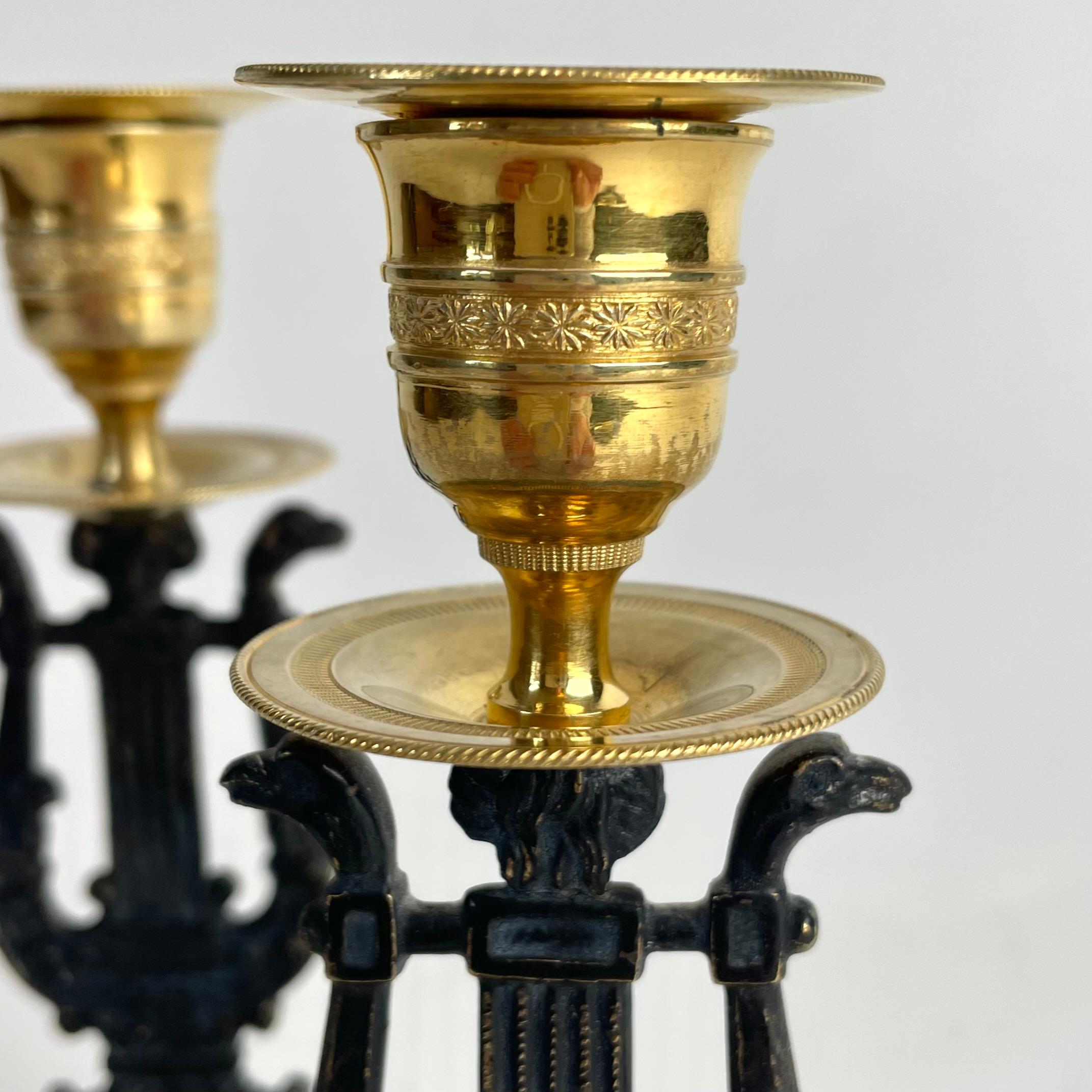 Elegant Pair of Karl Johan Candlesticks in Brass, Sweden c. 1820s For Sale 1