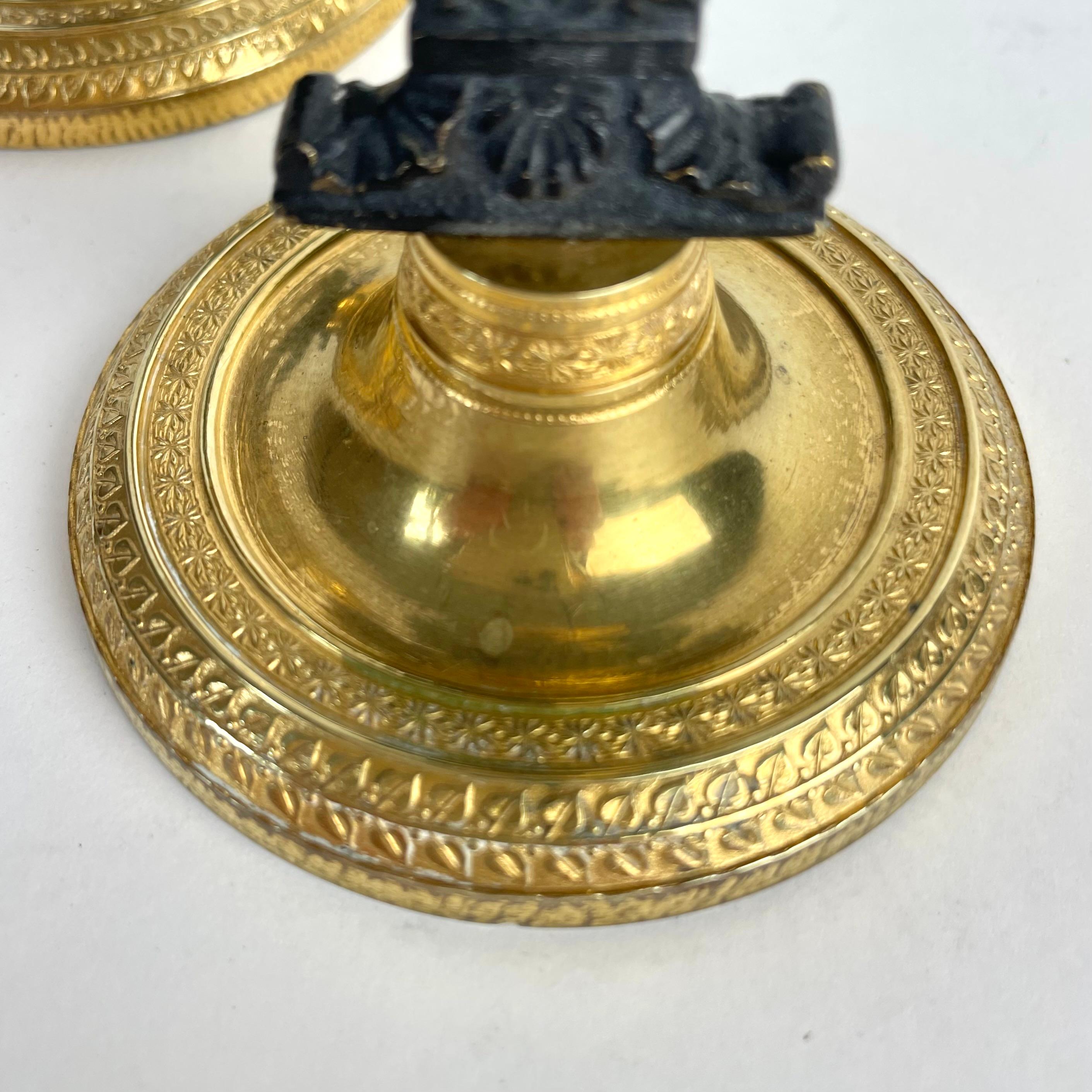 Elegant Pair of Karl Johan Candlesticks in Brass, Sweden c. 1820s For Sale 2