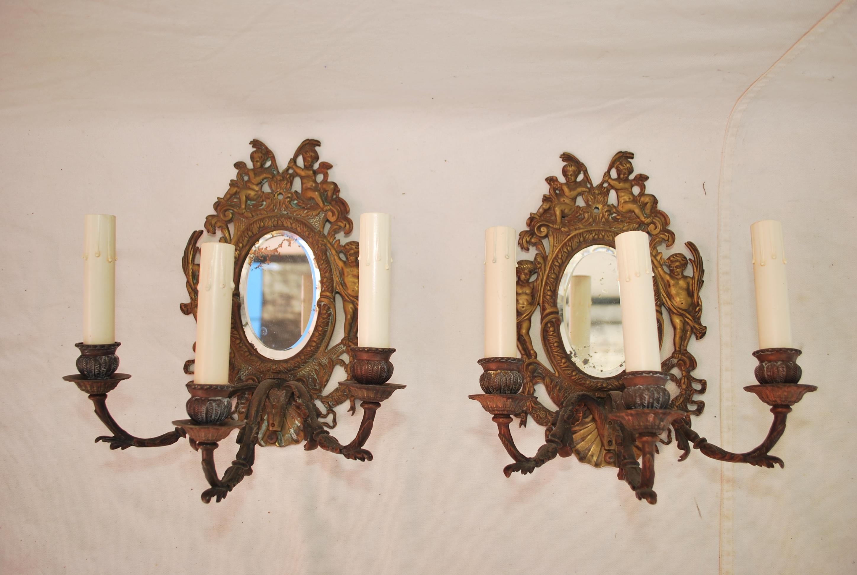 Elegant Pair of Late 19th Century French Bronze Sconces For Sale 8