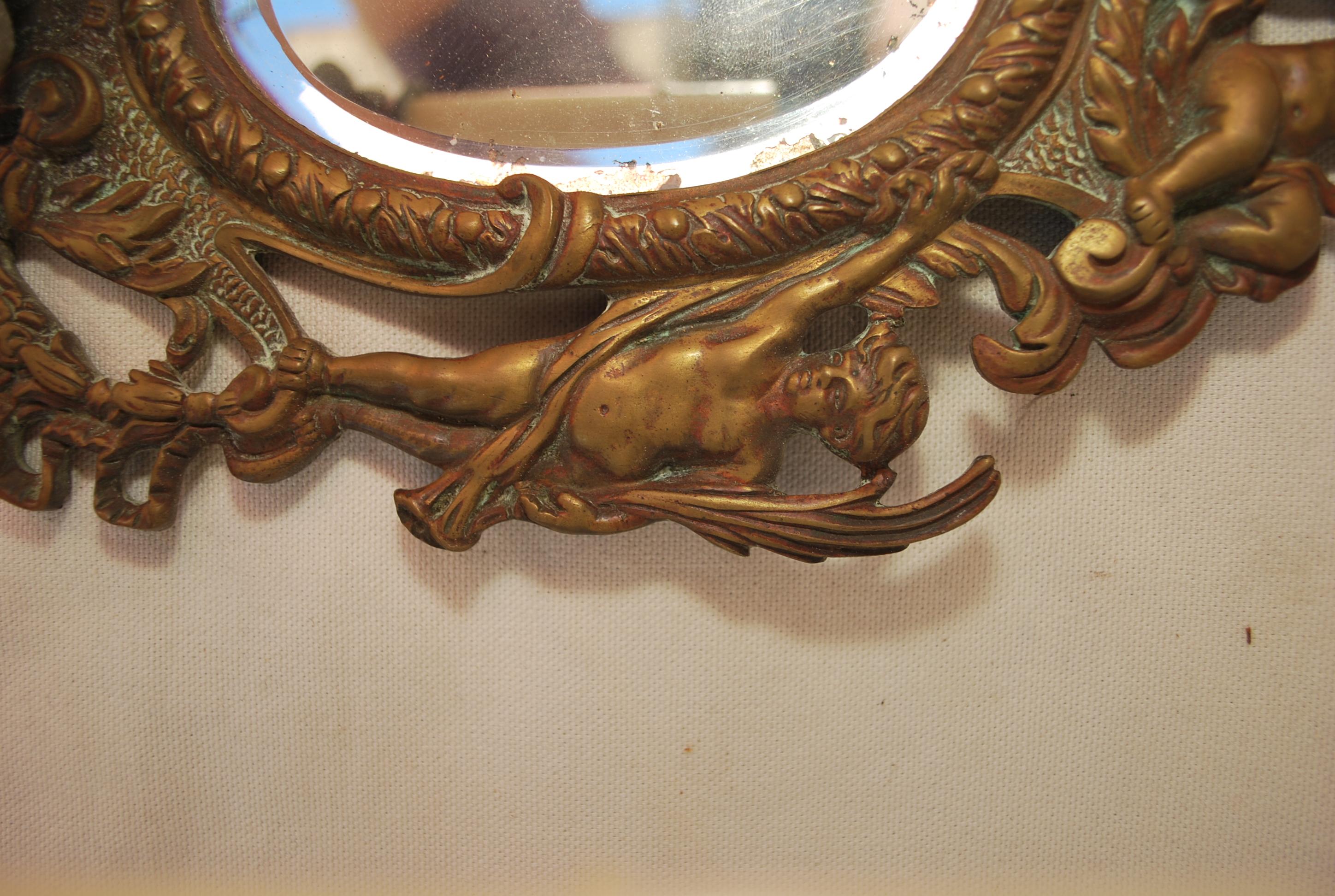 Elegante pareja de candelabros franceses de bronce de finales del siglo XIX Francés en venta
