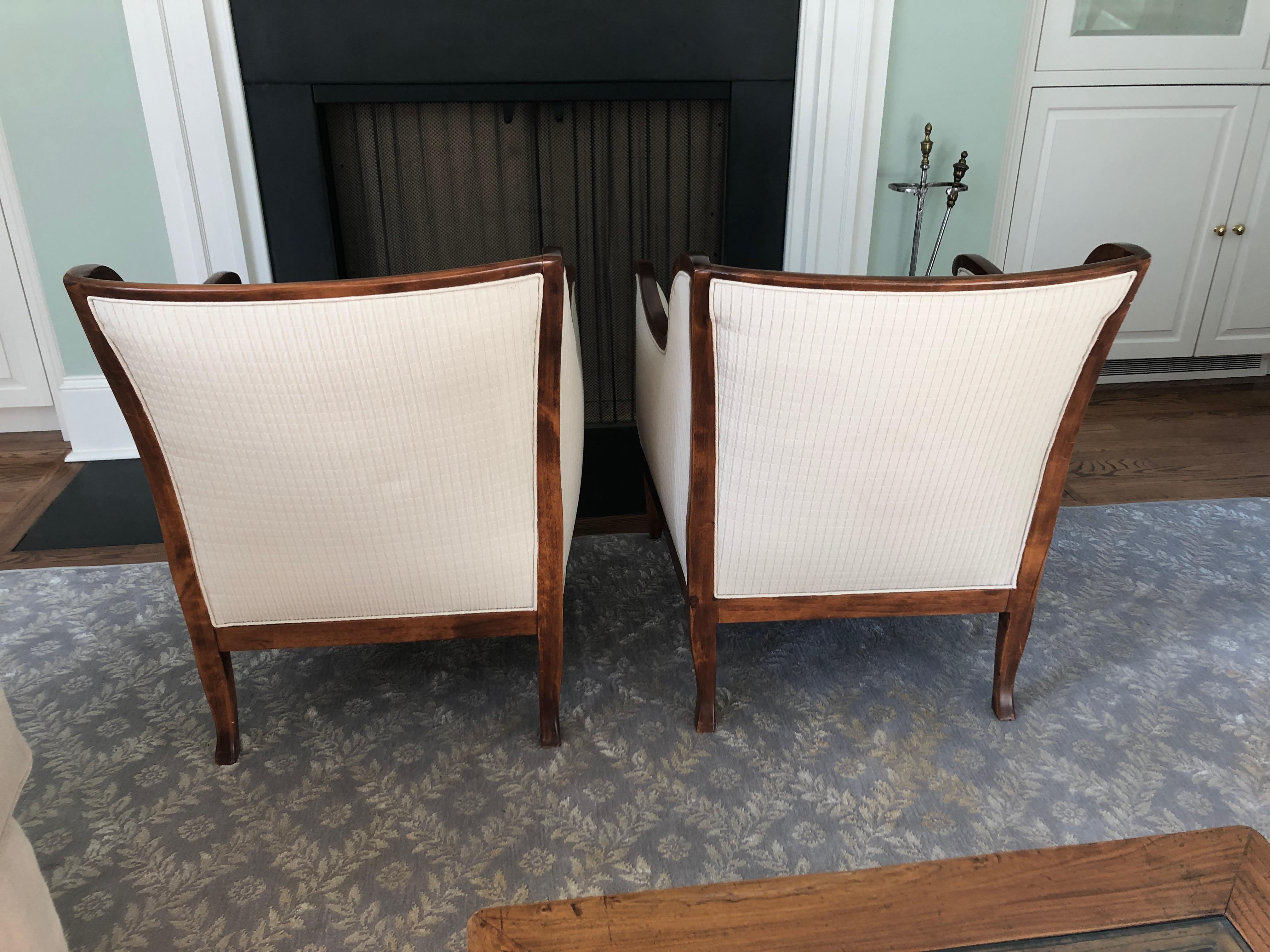 Elegant Pair of Mahogany and Upholstered French Vintage Club Chairs 1