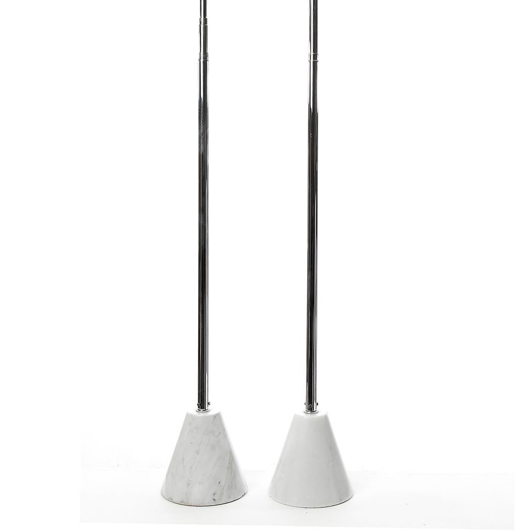 European 1960's Elegant Pair of Marble and Steel Floor Lamps in Style of Gino Sarfatti For Sale