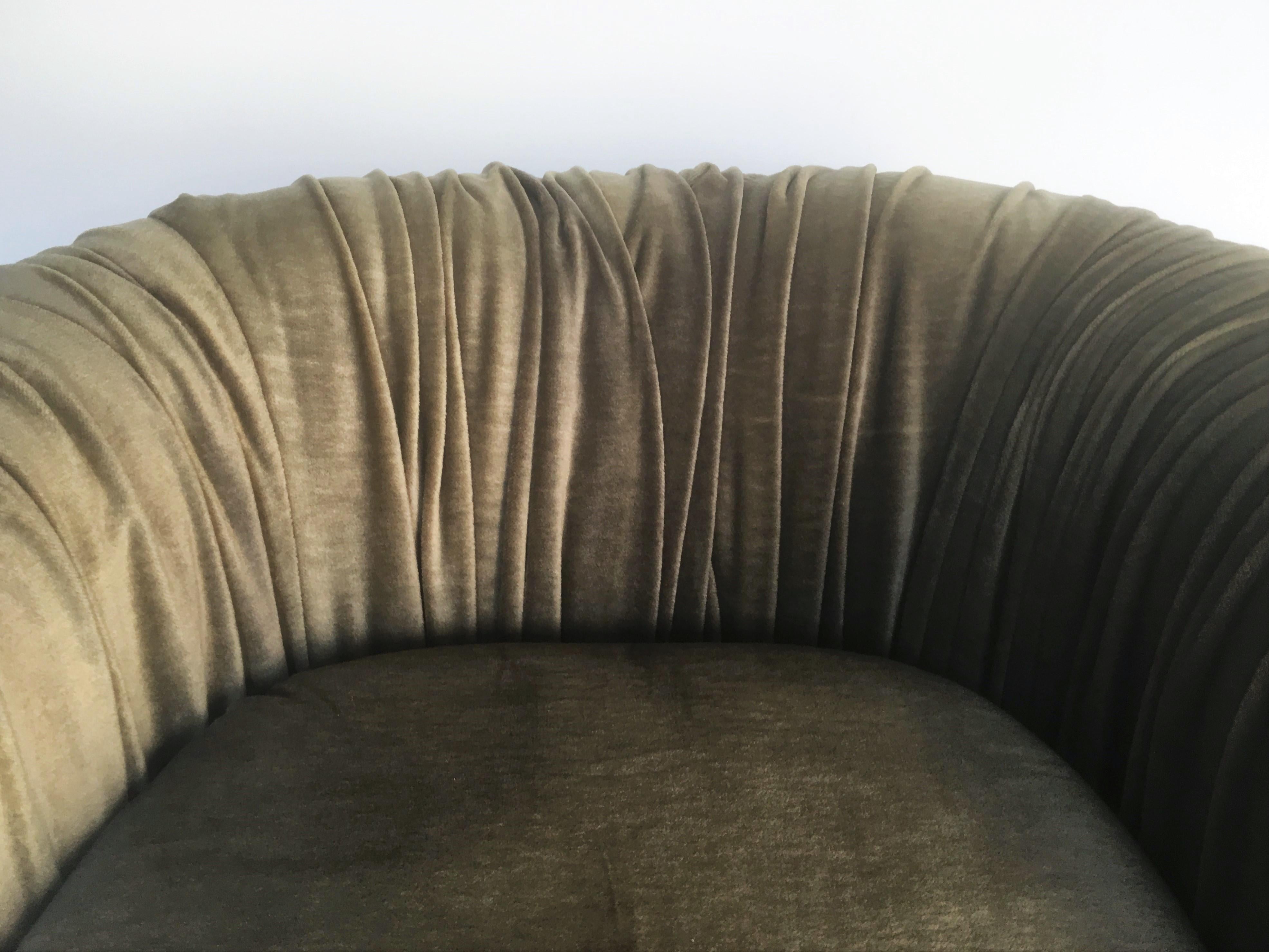 ours polaire sofa