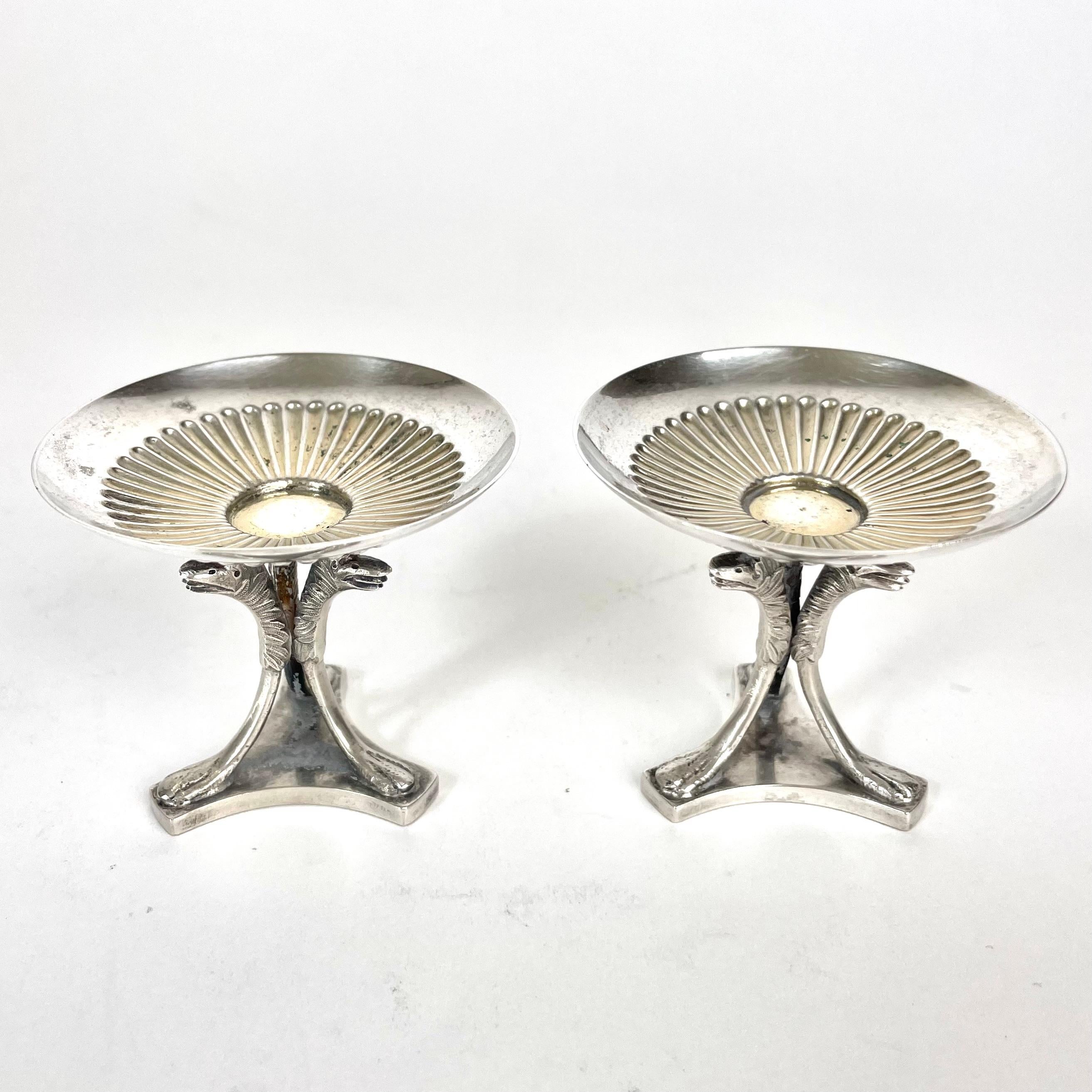 A Elegant pair of Salt Cellars in Silver from GAB (Guldsmedsaktiebolaget) from Sweden in Empire style dated in 1909 = G7.

Wear consistent with age and use 