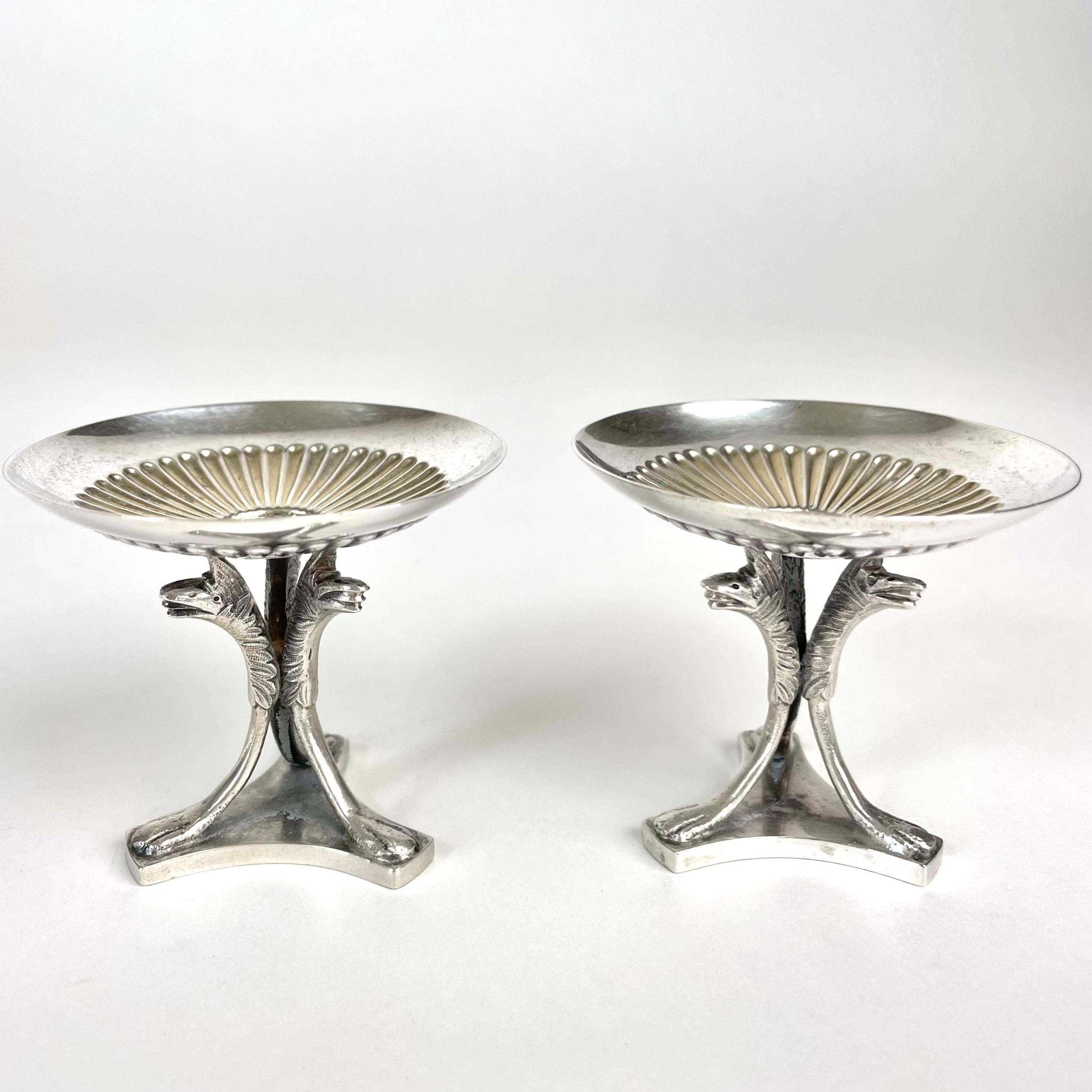 Elegant pair of Salt Cellars in Silver from GAB. Empire style in 1909 In Good Condition For Sale In Knivsta, SE