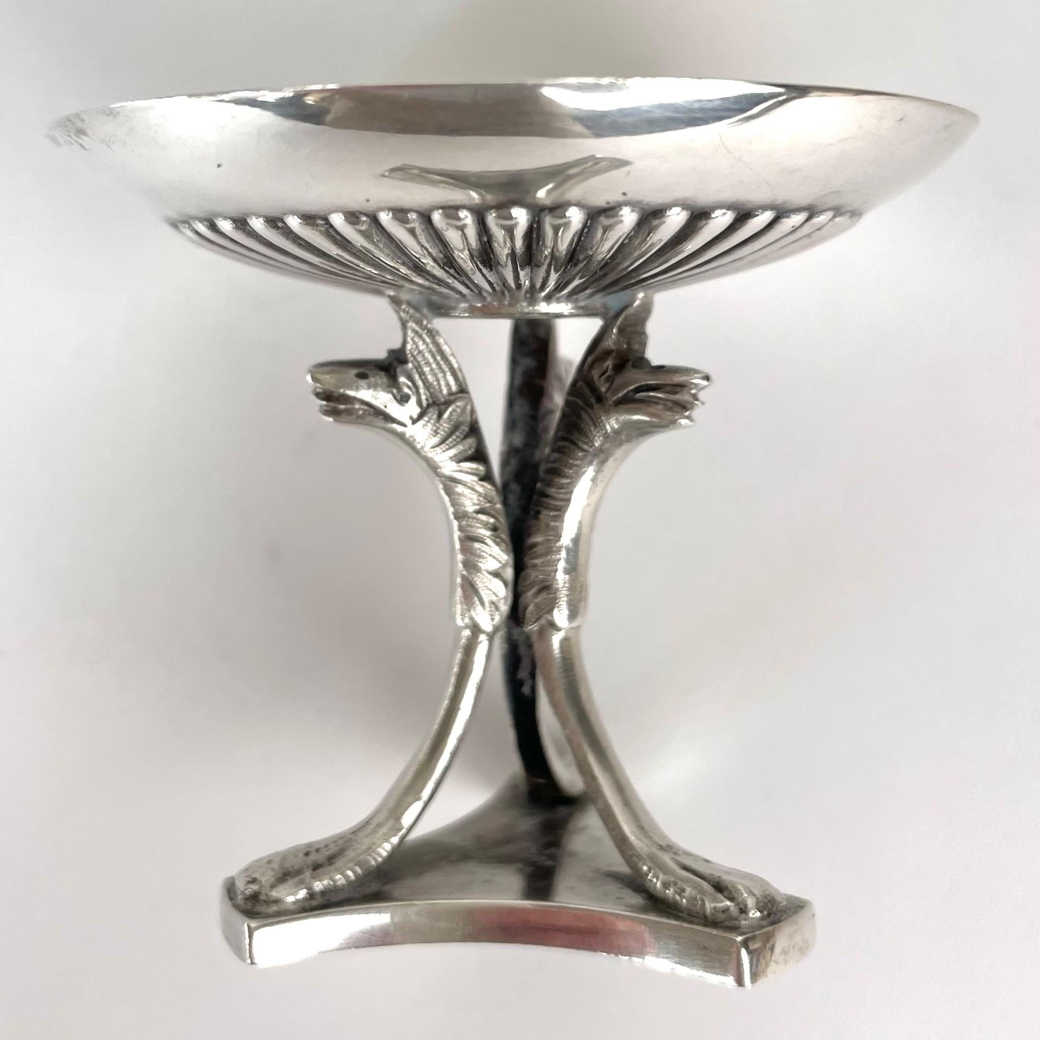 Elegant pair of Salt Cellars in Silver from GAB. Empire style in 1909 For Sale 1