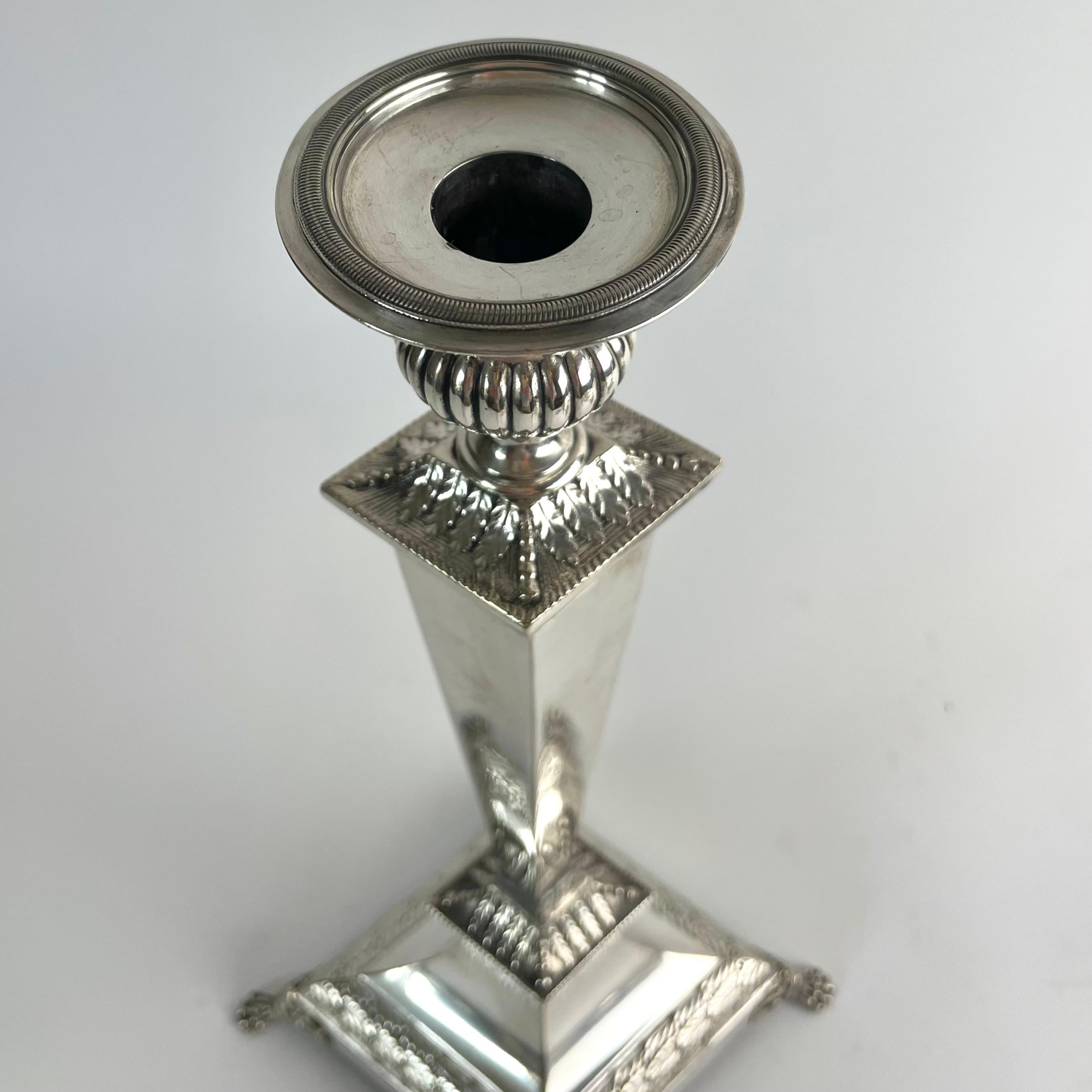 Elegant Pair of Silver-Plated Candelabra, England c. 1820, Regency For Sale 3