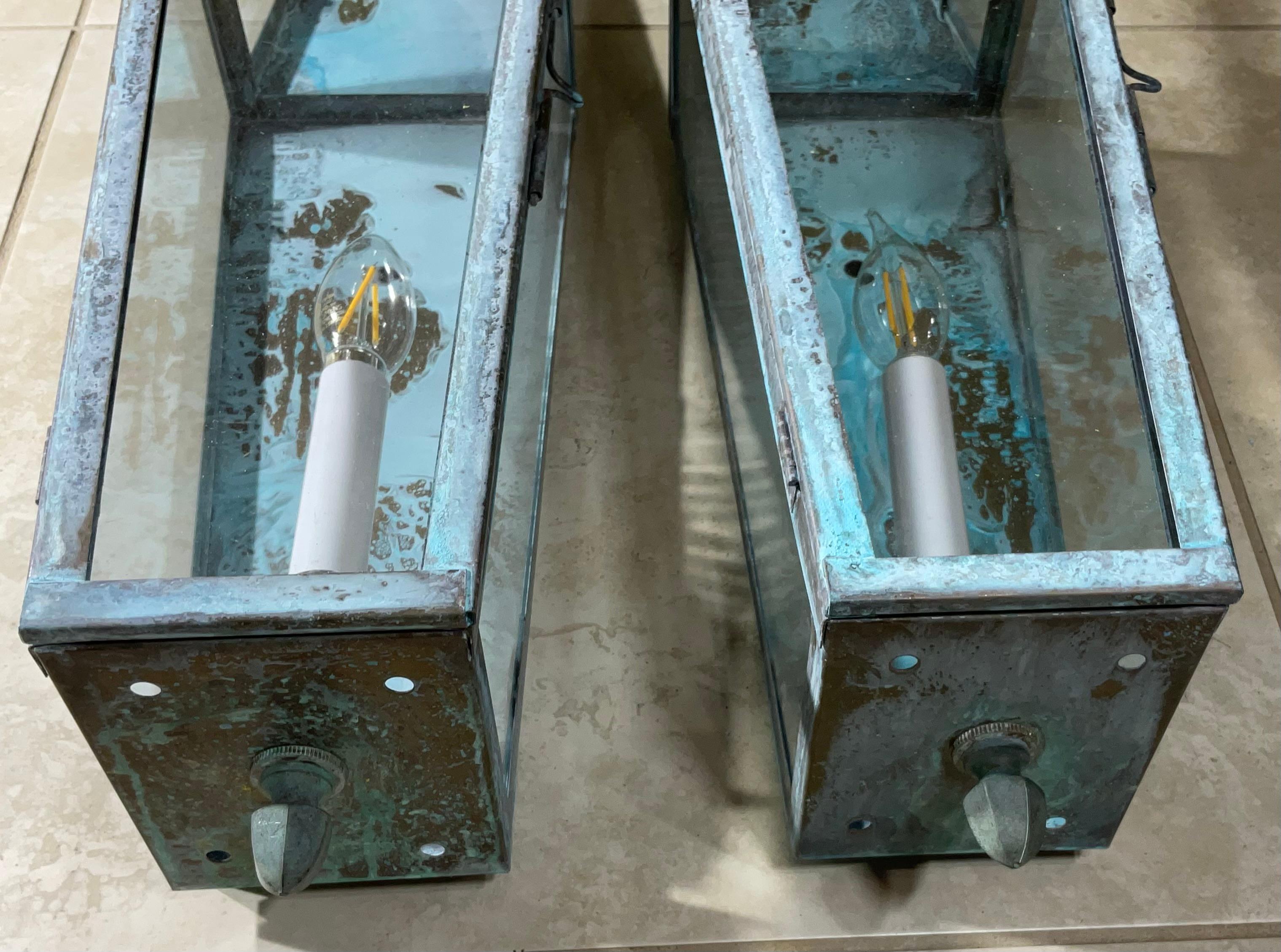 Elegant Pair of Solid Brass Wall-Mounted Lanterns   26”.5 h x 6” w x 6”.5 d For Sale 1