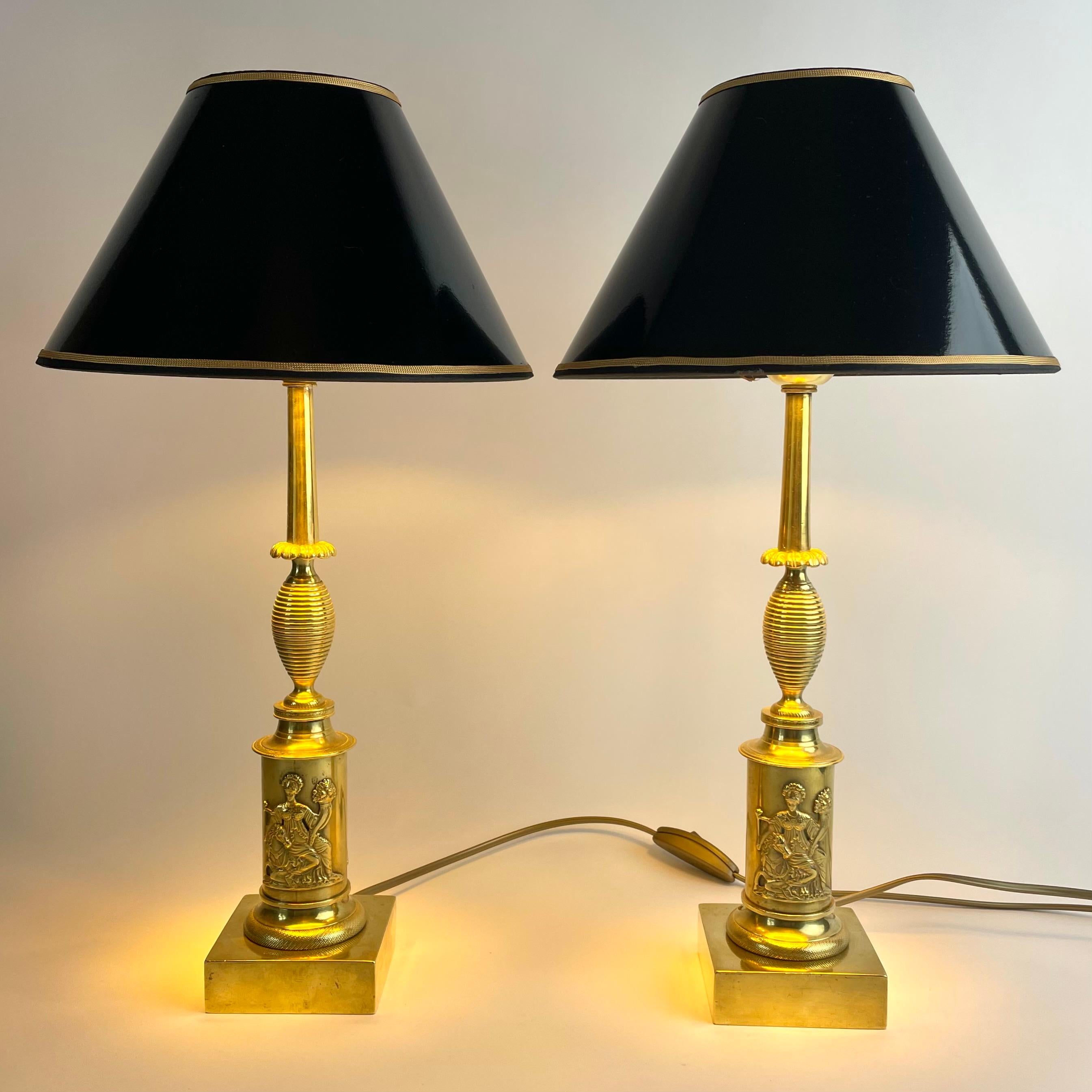 
Elegant Pair of Swedish Karl Johan Table Lamps, 1820s

A pair of elegant Swedish Karl Johan table lamps in brass, originally the lower parts of a pair of early 19th century candelabras. The lamps date from the 1820s and have been converted for