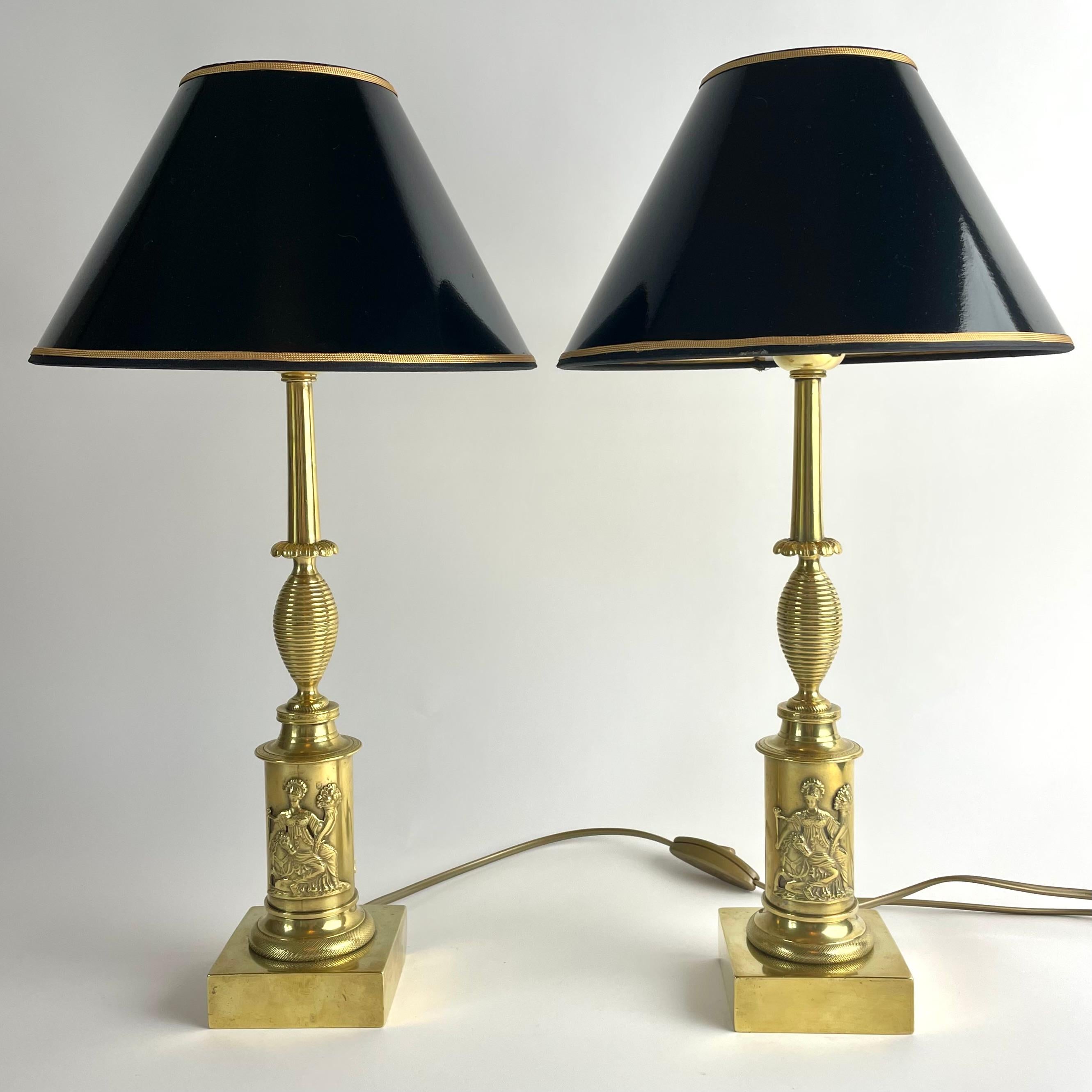 Elegant Pair of Swedish Karl Johan Table Lamps, 1820s In Good Condition For Sale In Knivsta, SE