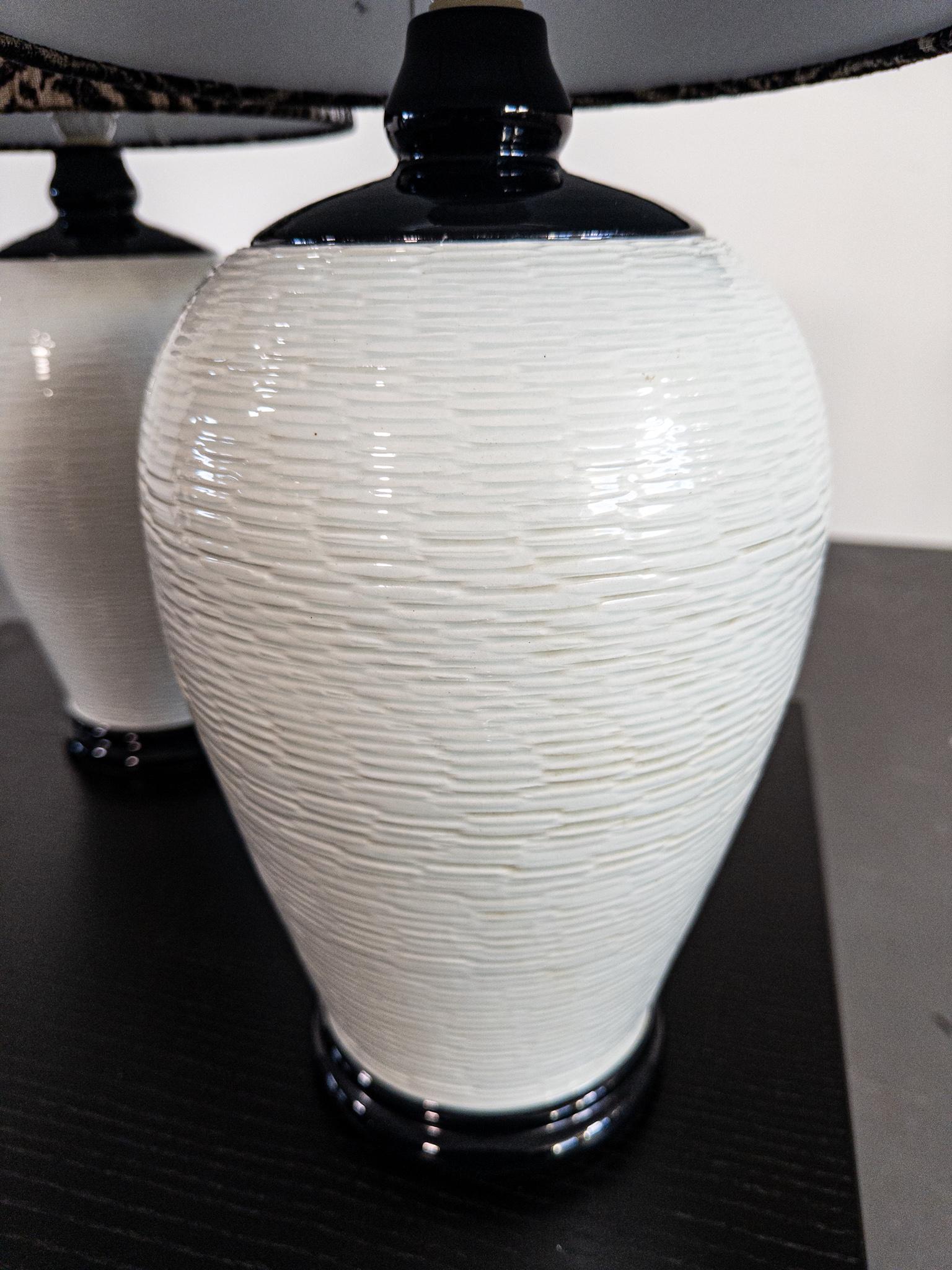 Suédois Paire de lampes de table Elegance - NK, Suède (années 1950) en vente